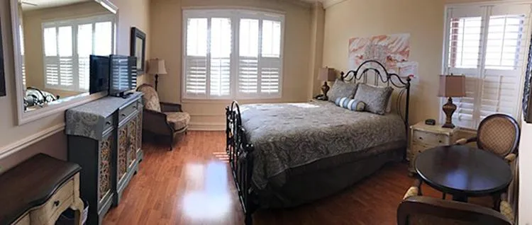 Bed in Mayflower Hotel