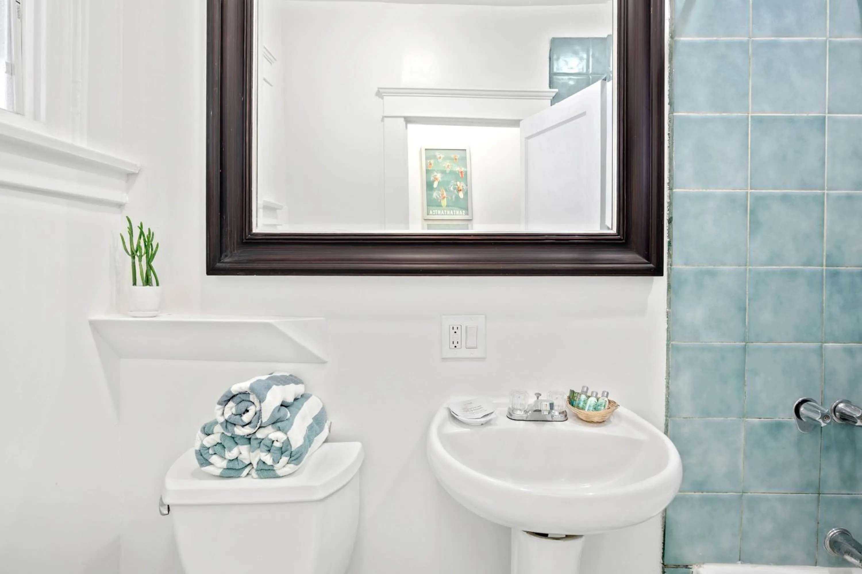 Bathroom in Sea Blue Hotel