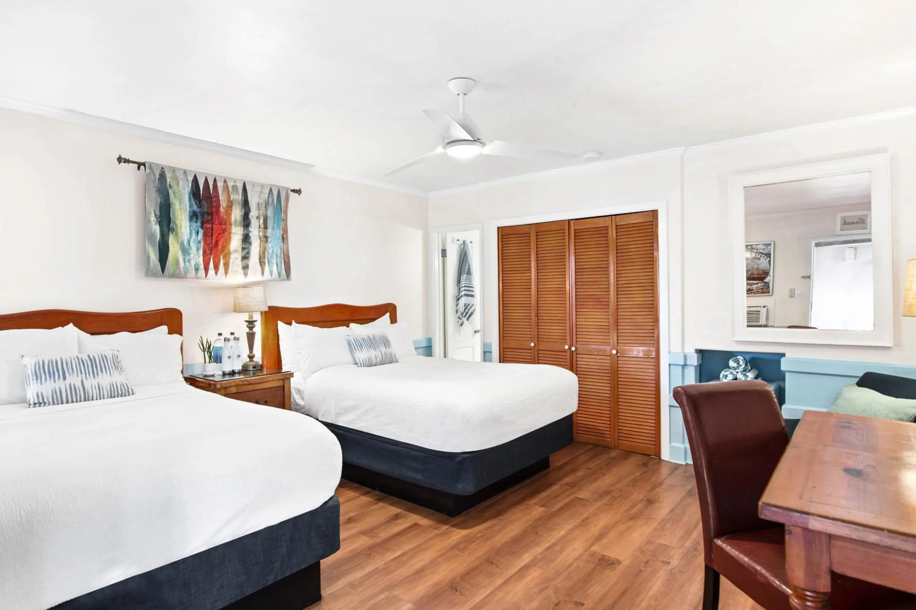 Photo of the whole room, Bed in Sea Blue Hotel