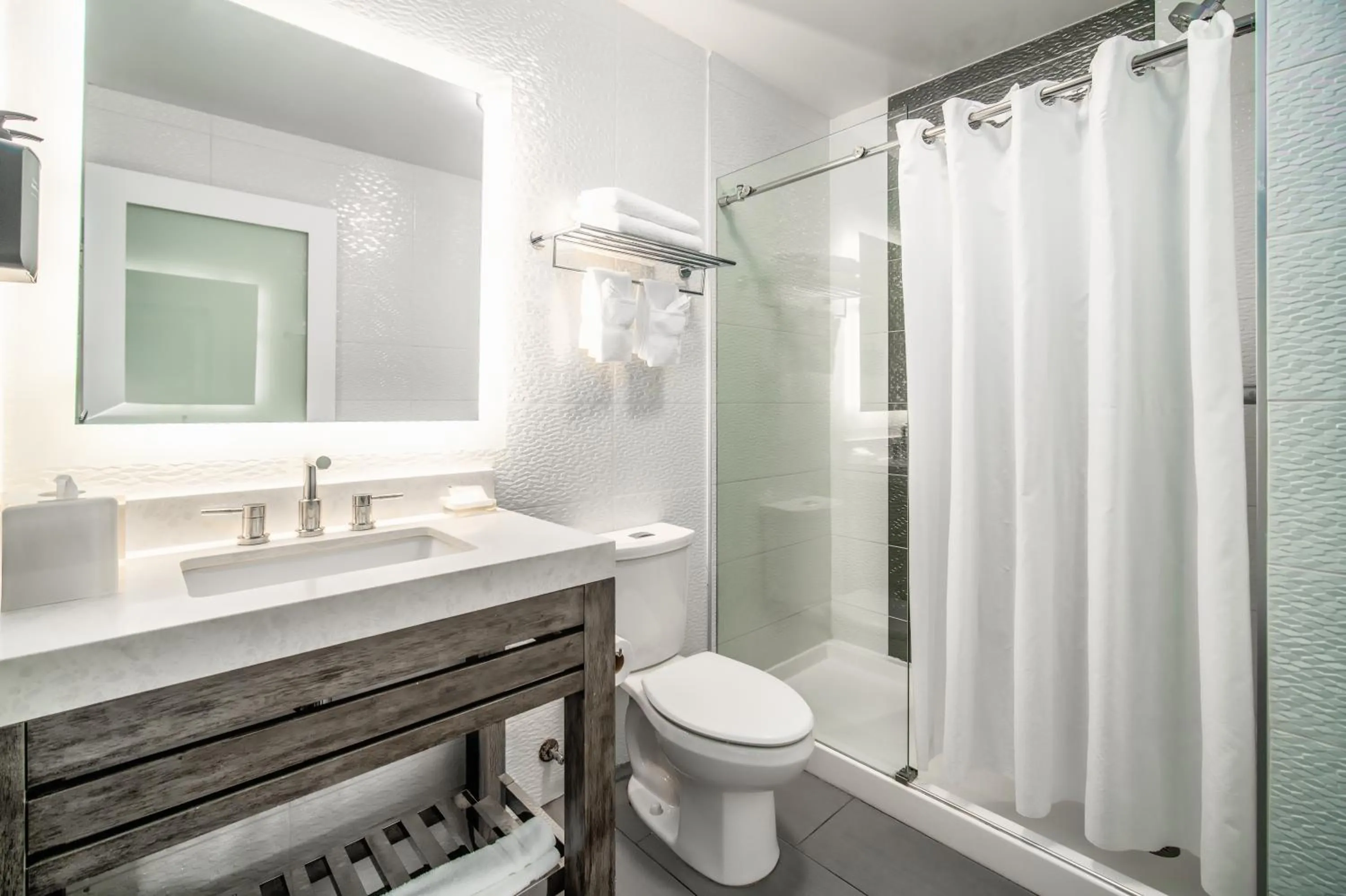 Lexen Hotel - Hollywood Walk of Fame-Universal Studios