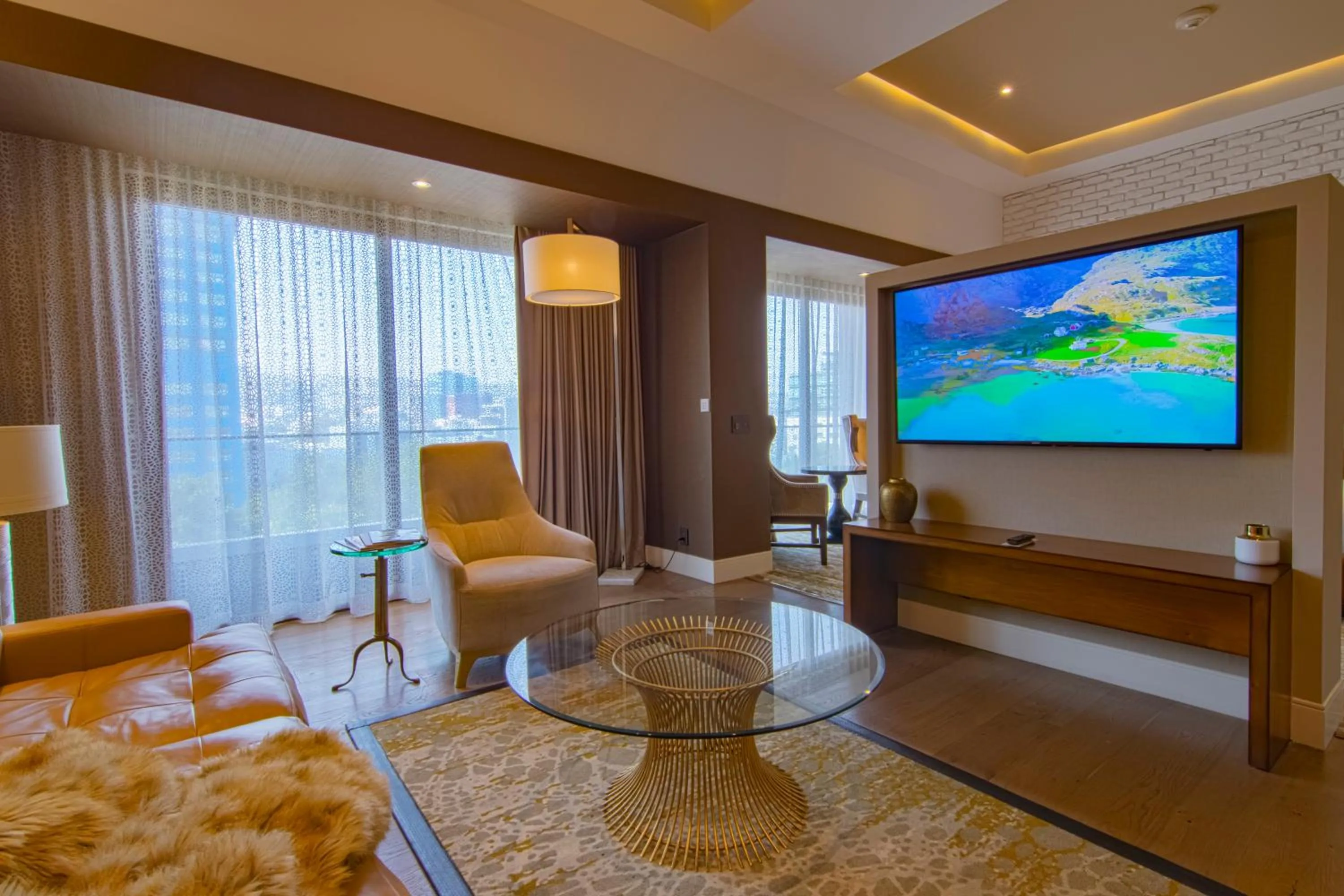 Communal lounge/ TV room in K Tower Boutique Hotel By Lucerna