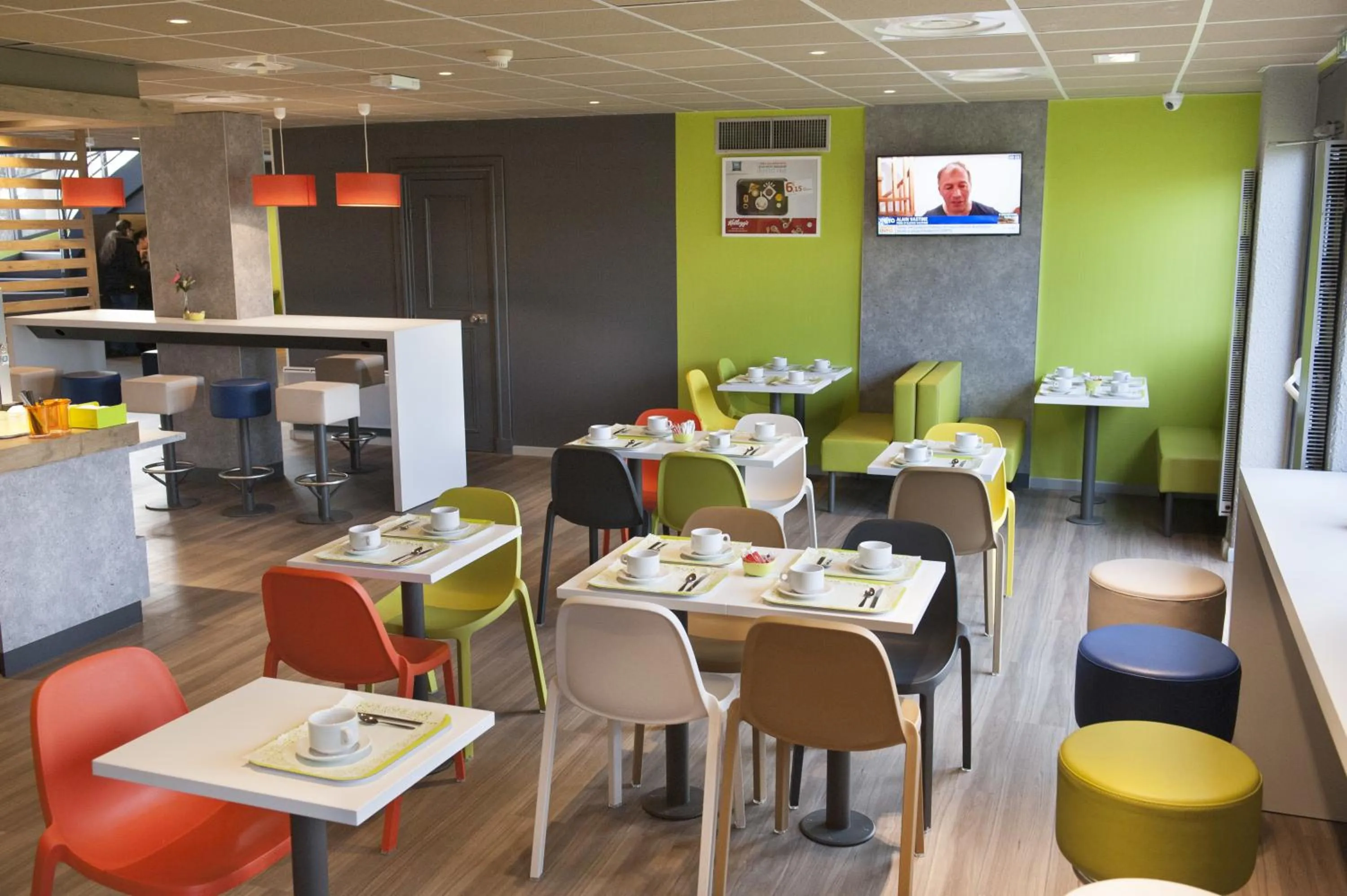 Restaurant/places to eat in ibis budget Goussainville Charles de Gaulle