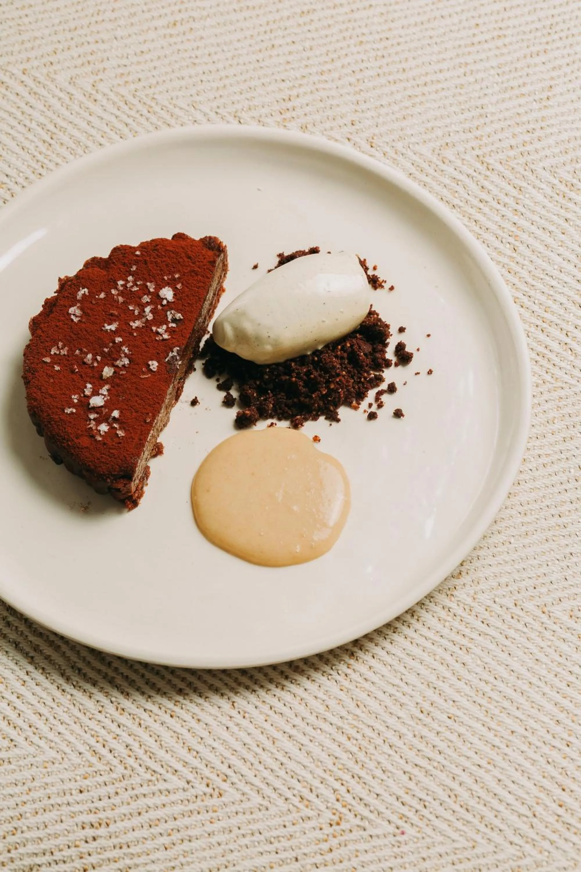 Food in White Exclusive Suites & Villas