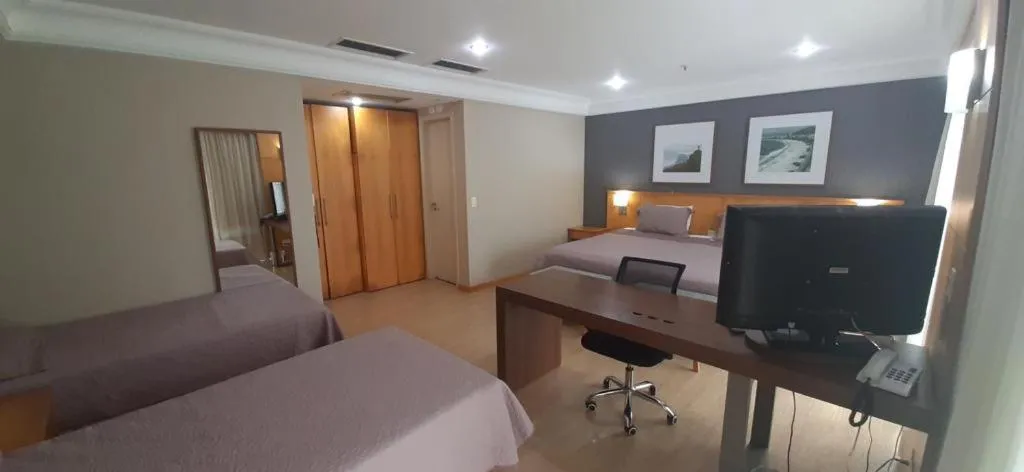 Bedroom, Bed in Mediterrâneo Flat - Apart-Hotel