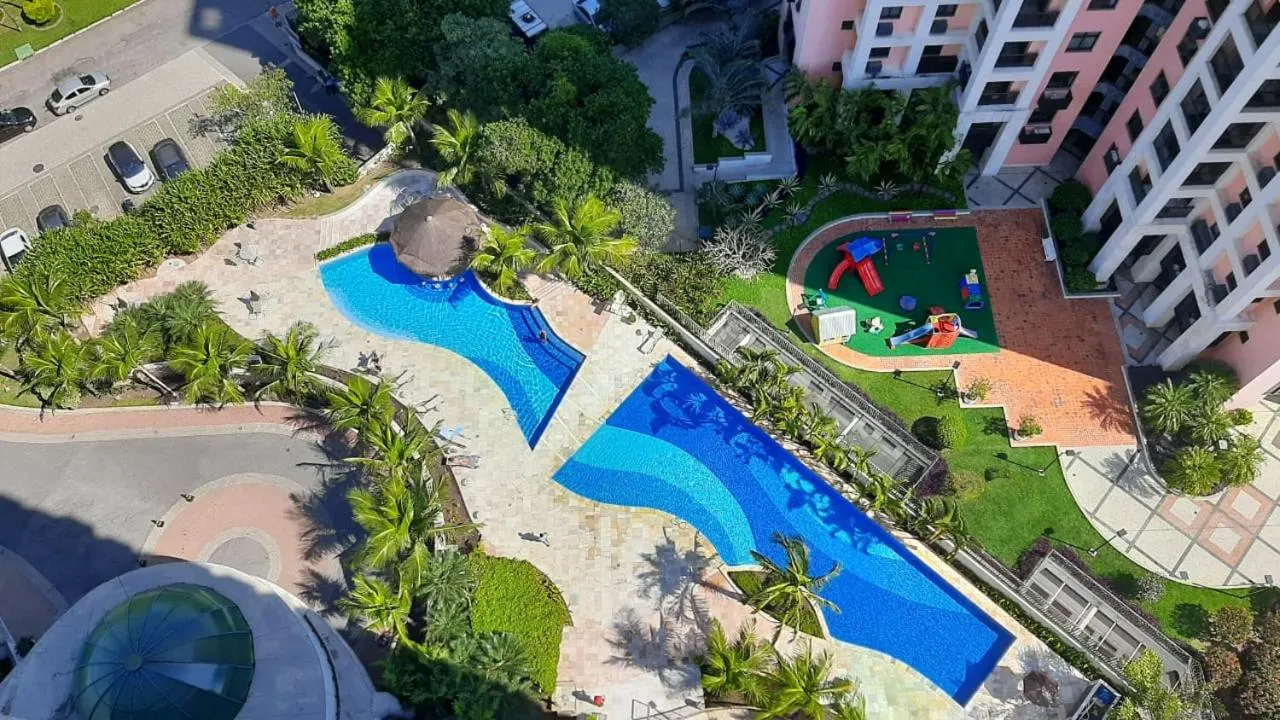Swimming pool in Mediterrâneo Flat - Apart-Hotel