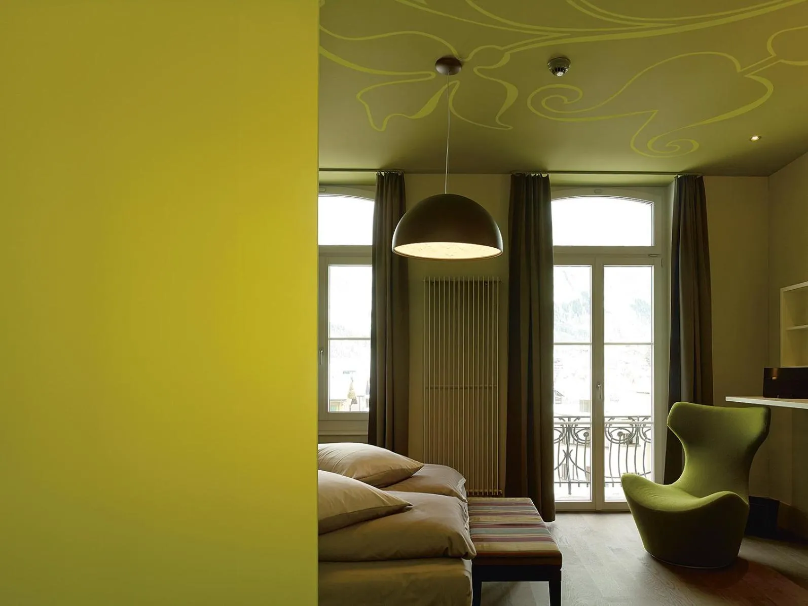 Bed in Bellevue-Terminus - Urban Lifestyle Hotel