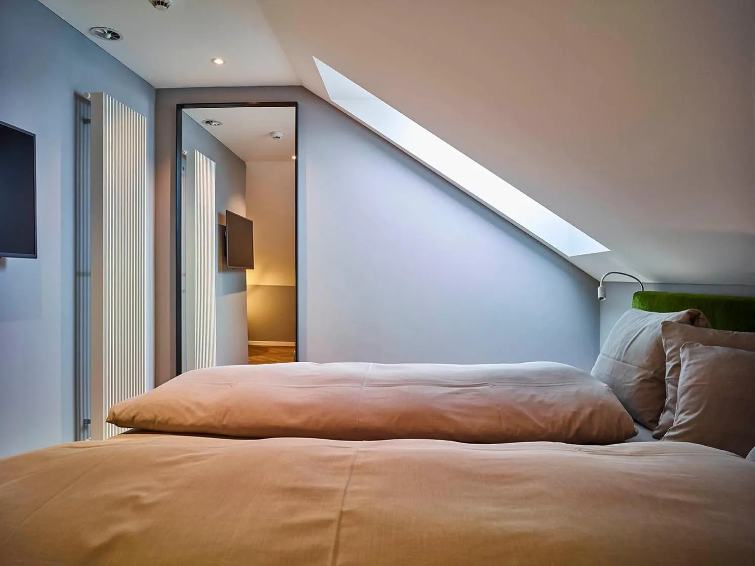 Bed in Bellevue-Terminus - Urban Lifestyle Hotel