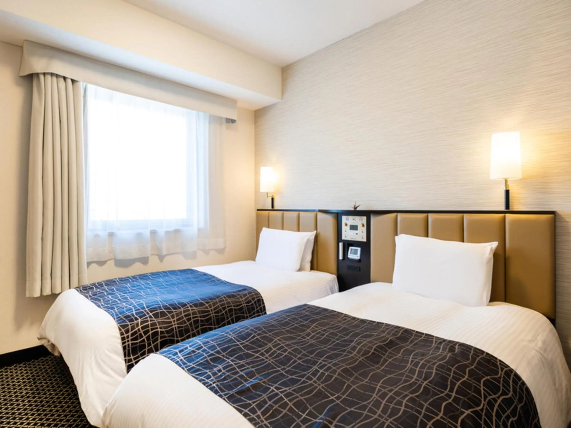 Photo of the whole room, Bed in APA Hotel Namba Ekihigashi