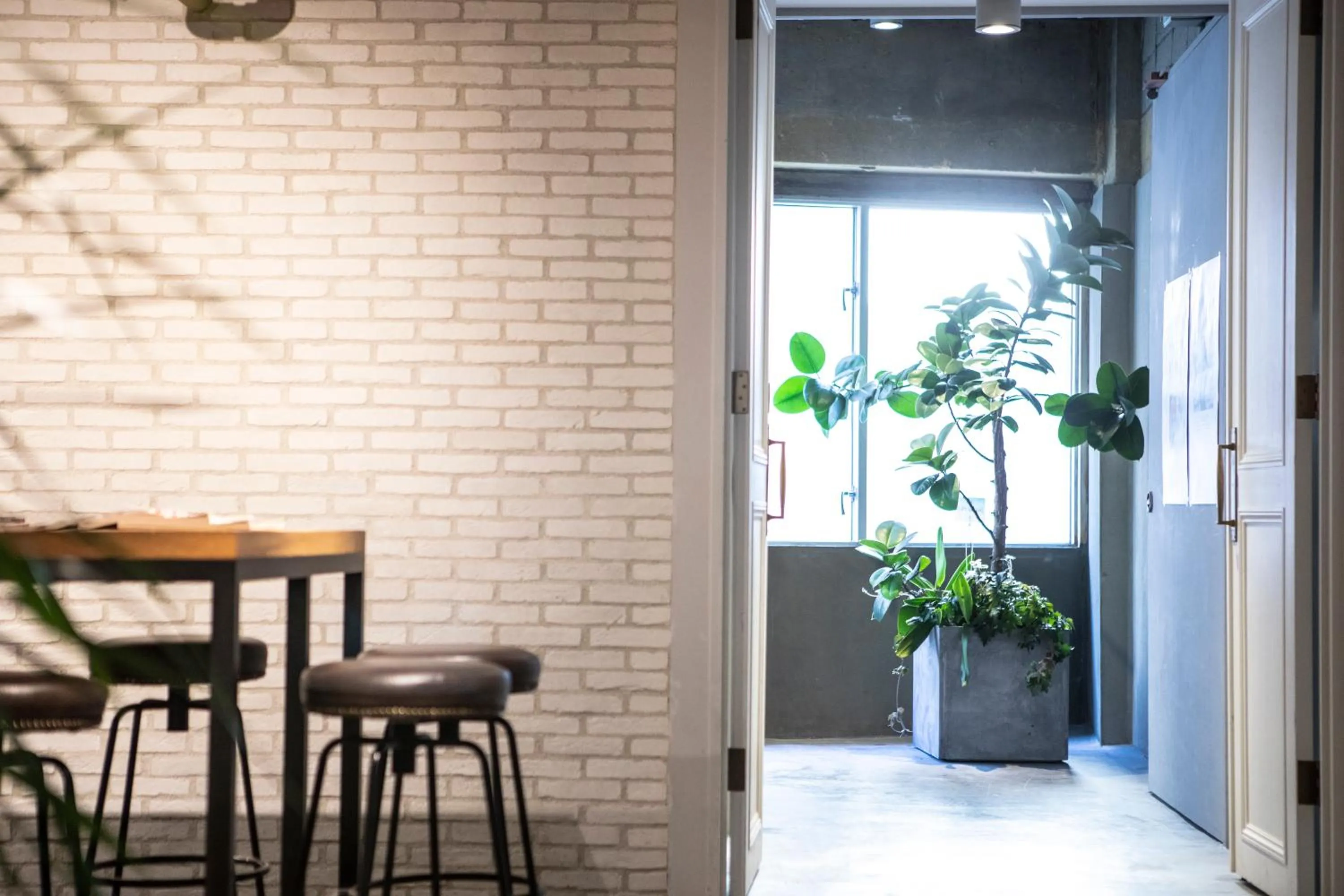 Lounge or bar in HafH Fukuoka THE LIFE