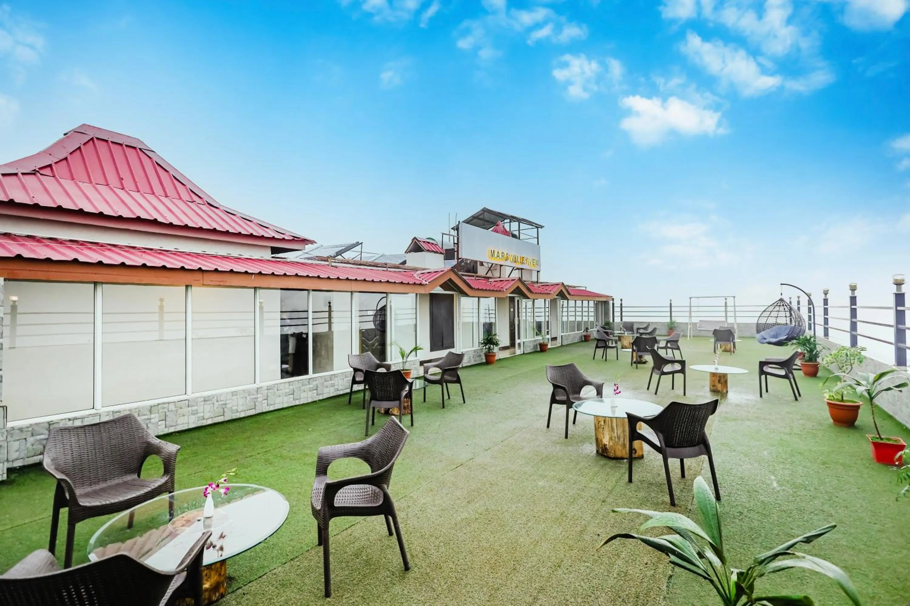 Restaurant/places to eat in Regenta Resort MARS Valley View Shoghi