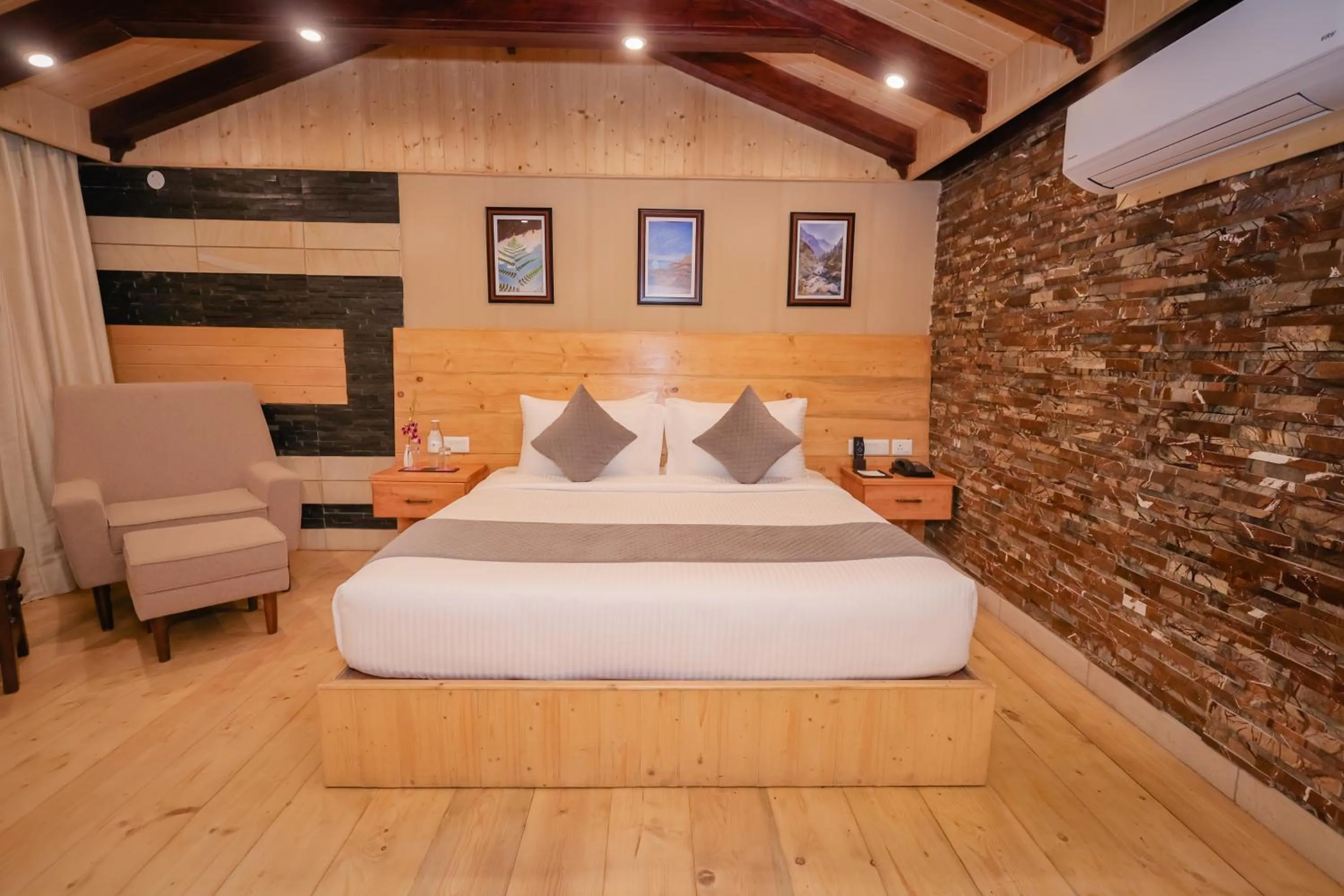 Photo of the whole room, Bed in Regenta Resort MARS Valley View Shoghi