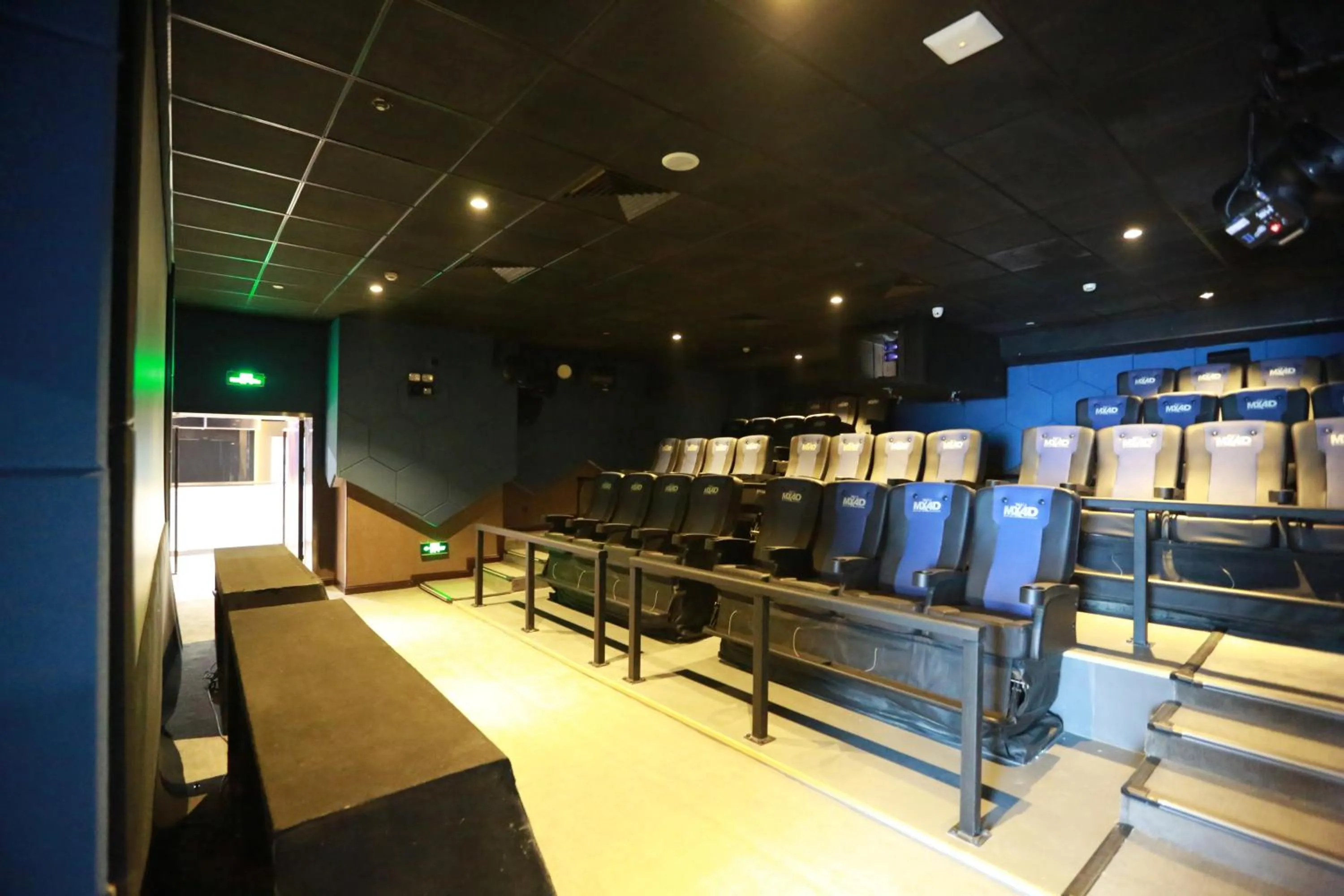 Business facilities in Guangzhou Seaman Club