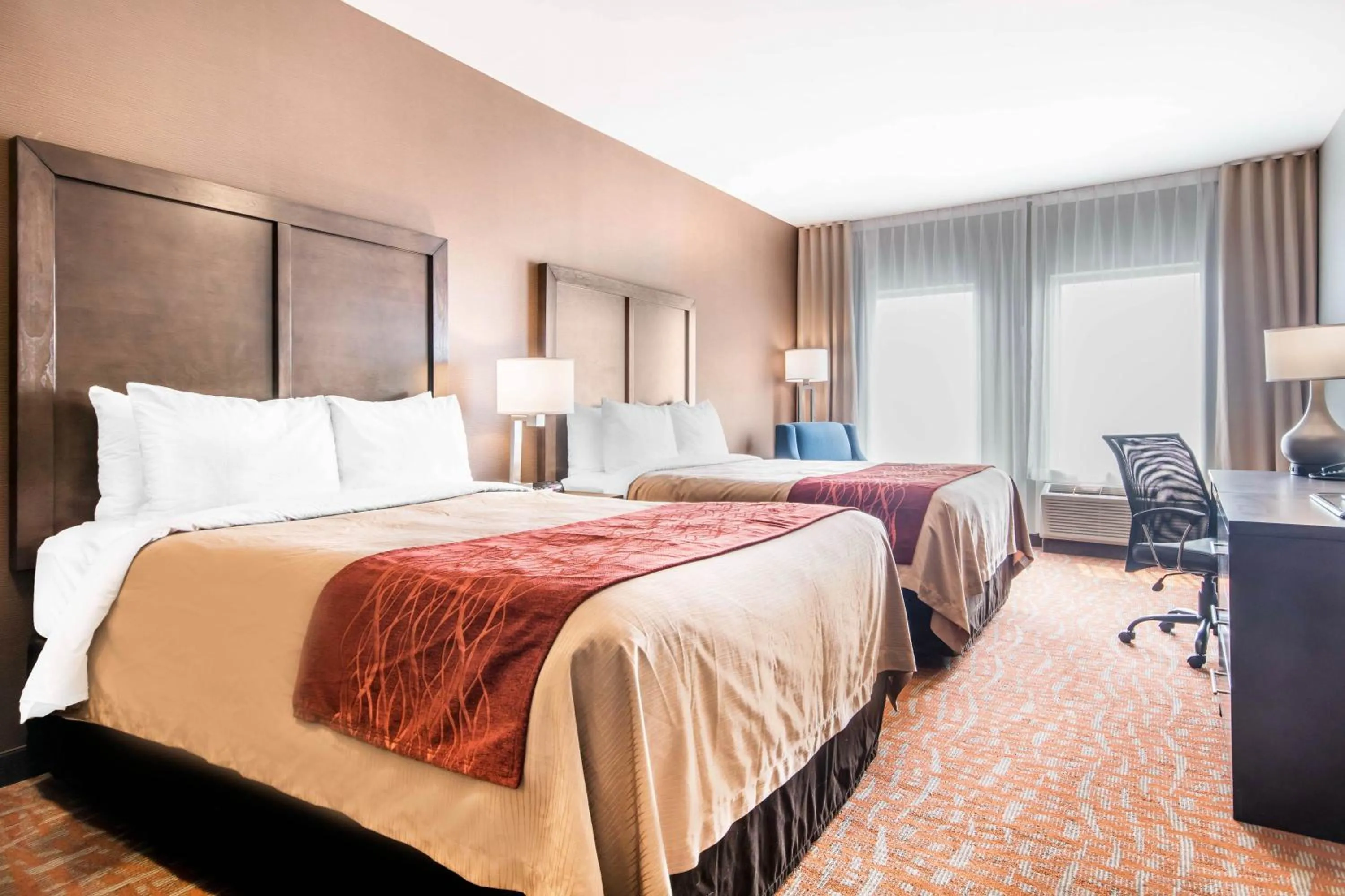 Bedroom in Comfort Inn & Suites Merritt