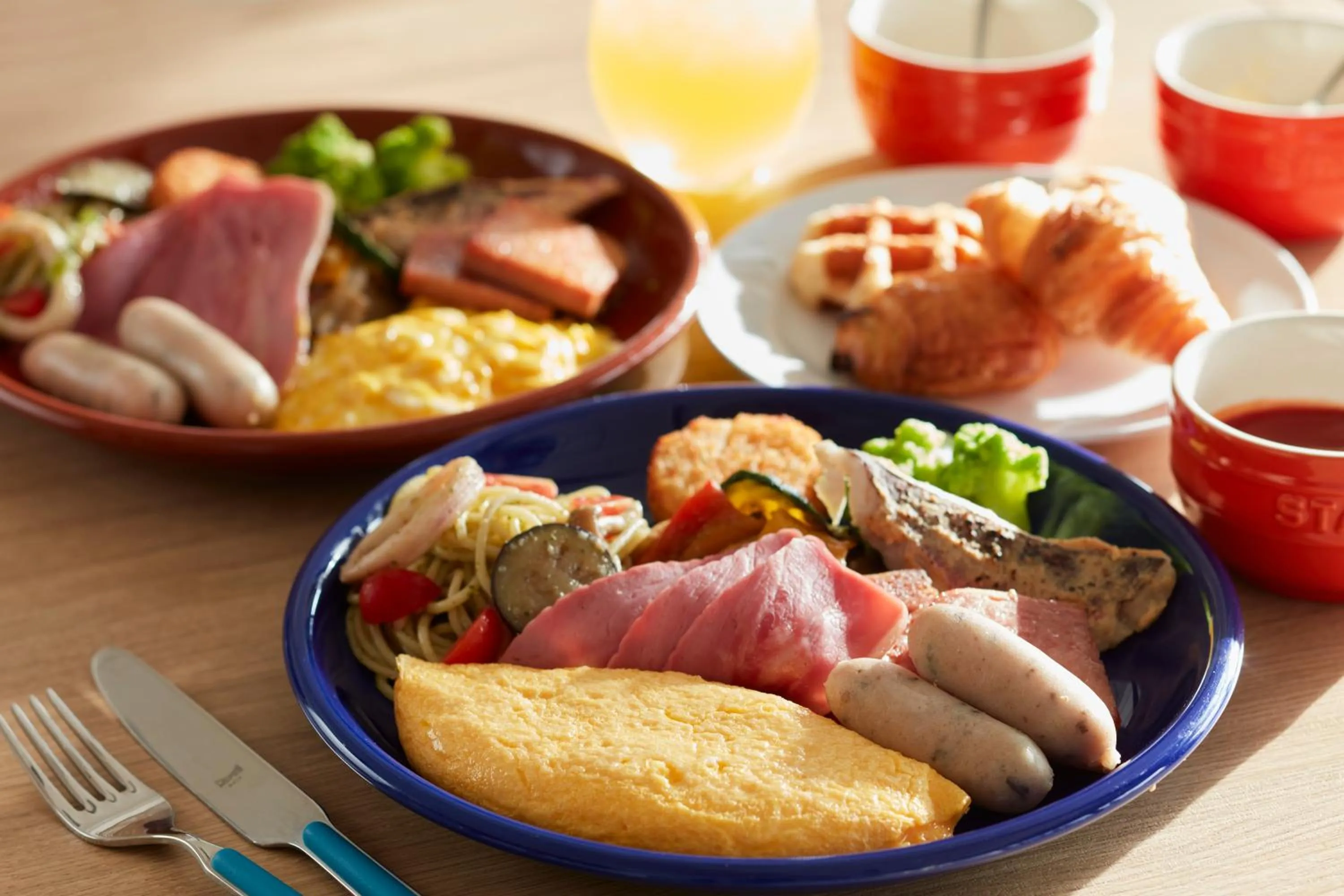 Buffet breakfast in Allamanda Imgya Coral Village