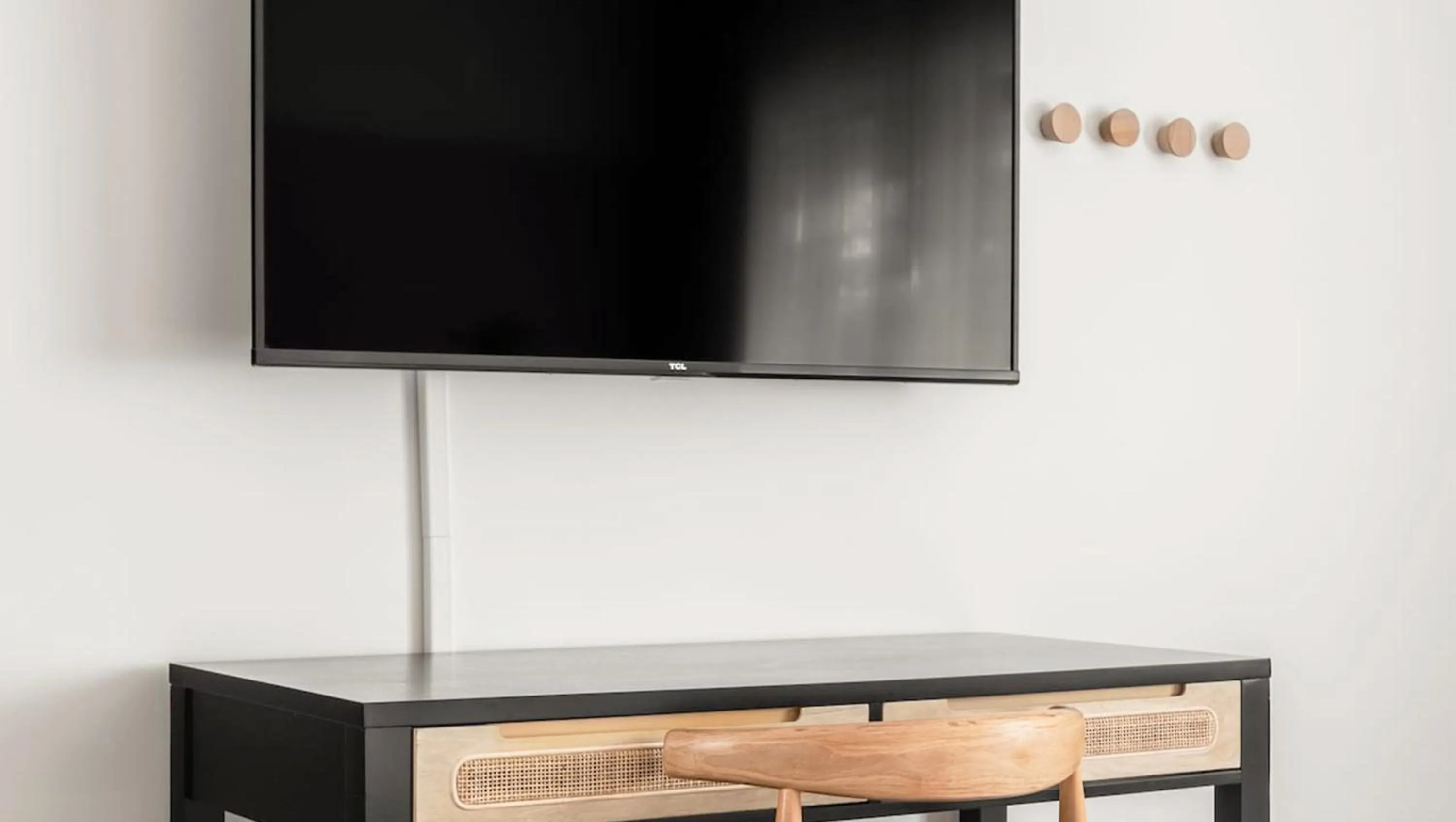 Photo of the whole room in Leland Hotel Palo Alto