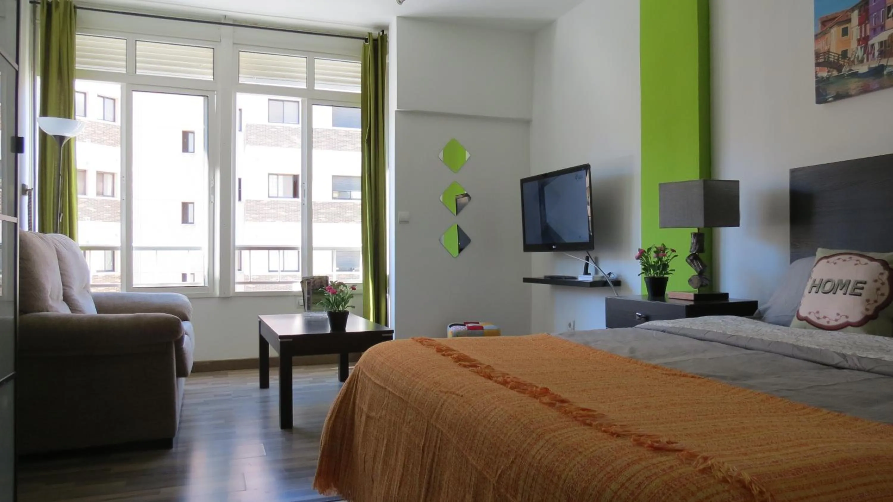 Bedroom, Bed in Apartamento Rulosol 1