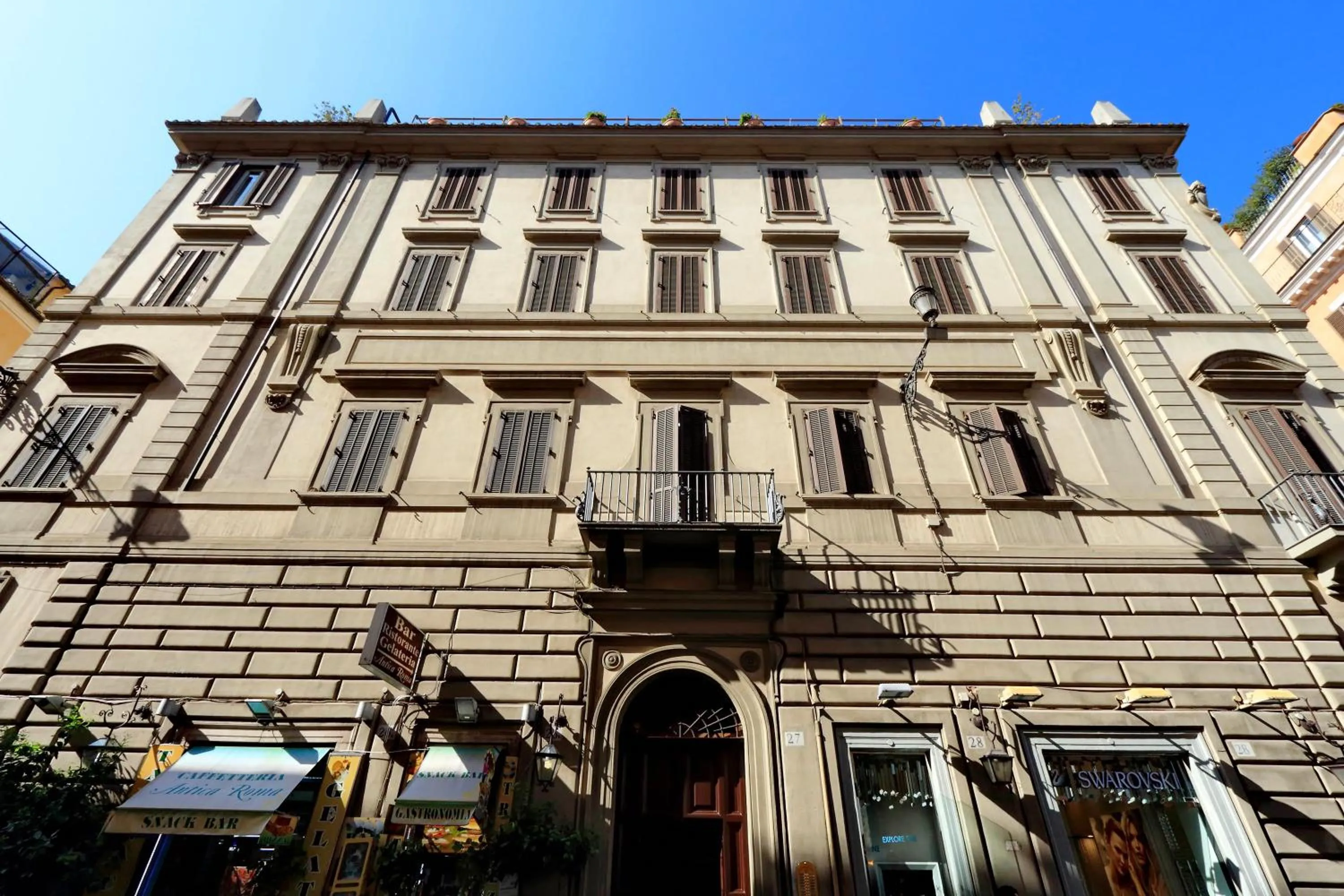 Property building in Propaganda Suites