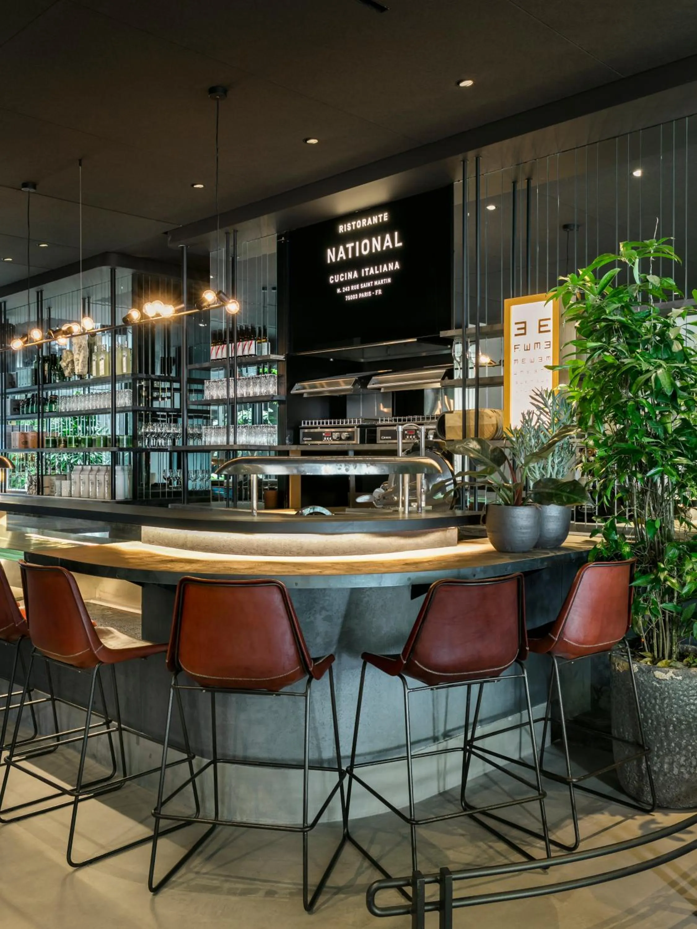 Lounge or bar in Hôtel National Des Arts et Métiers