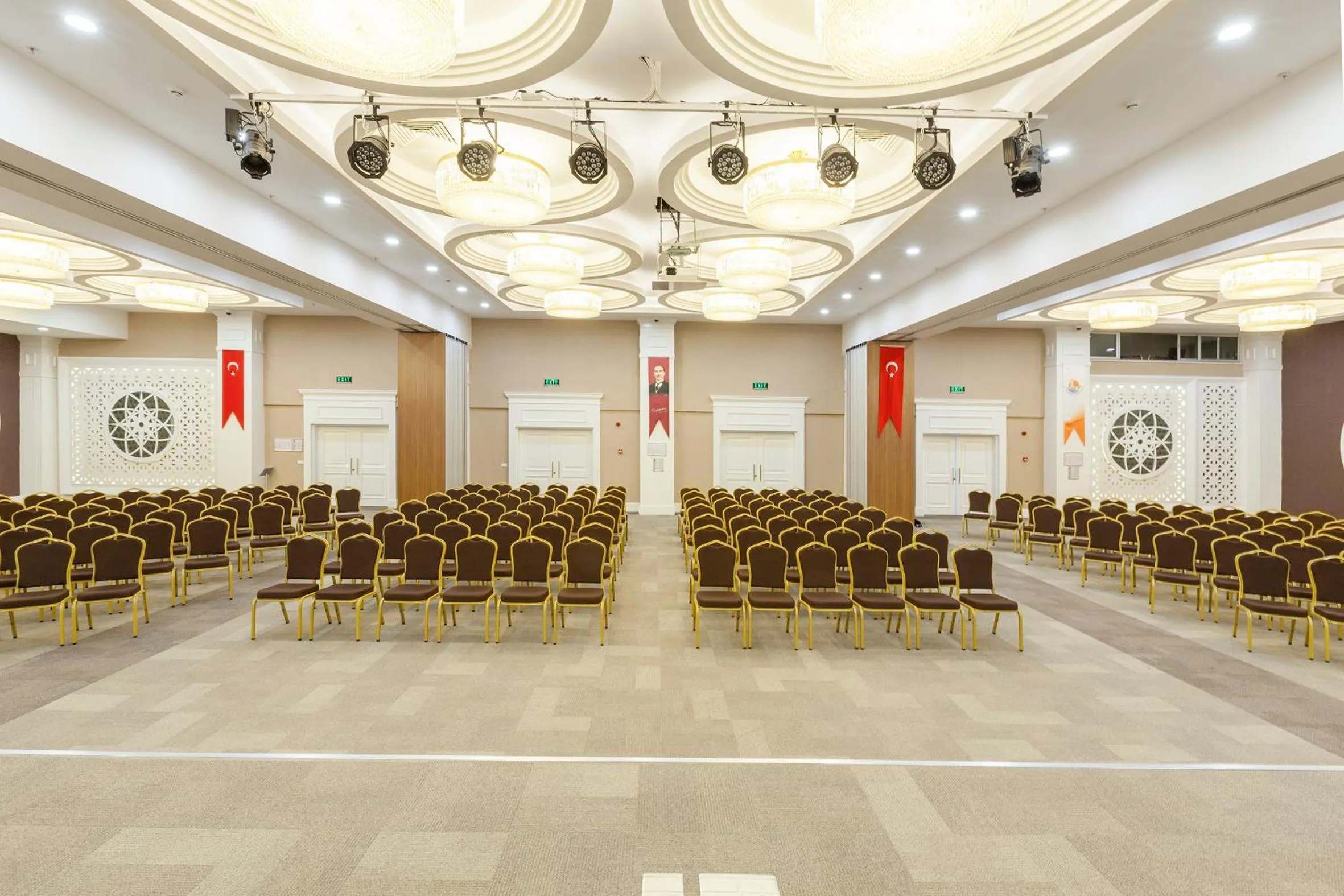 Meeting/conference room in Best Western Vib Antalya Hotel