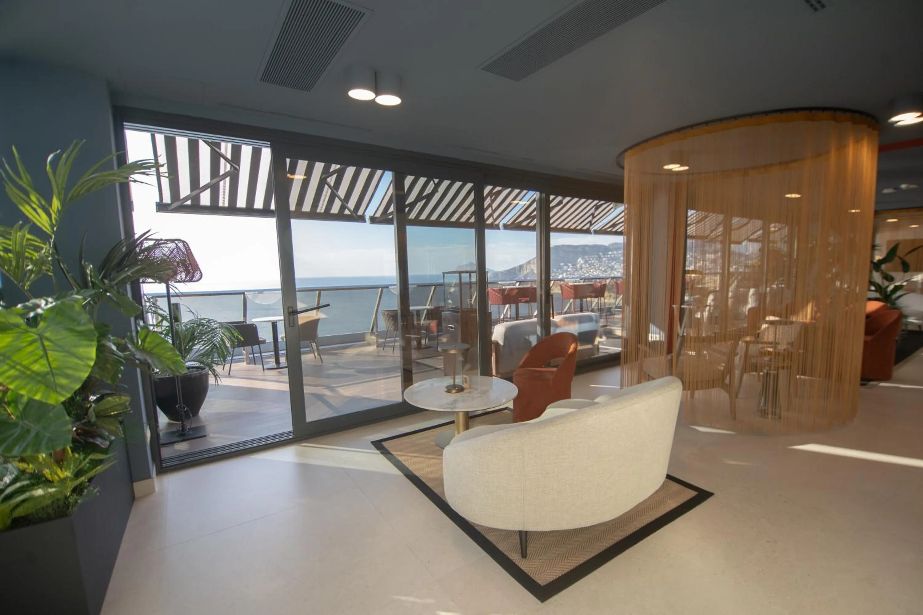 Natural landscape in ESTIMAR Calpe Suitopia