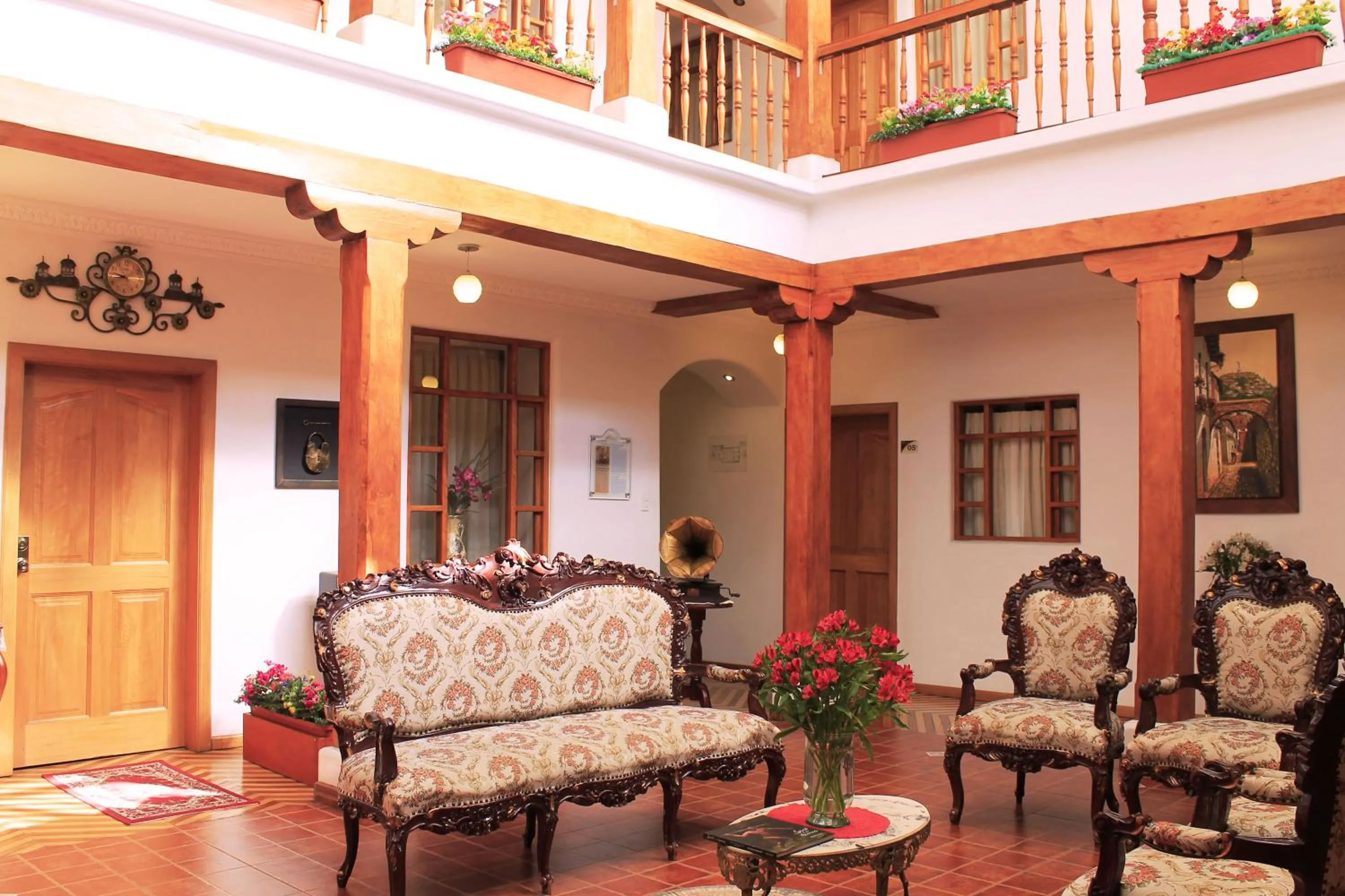 Lobby or reception in Casa Hotel Las Plazas