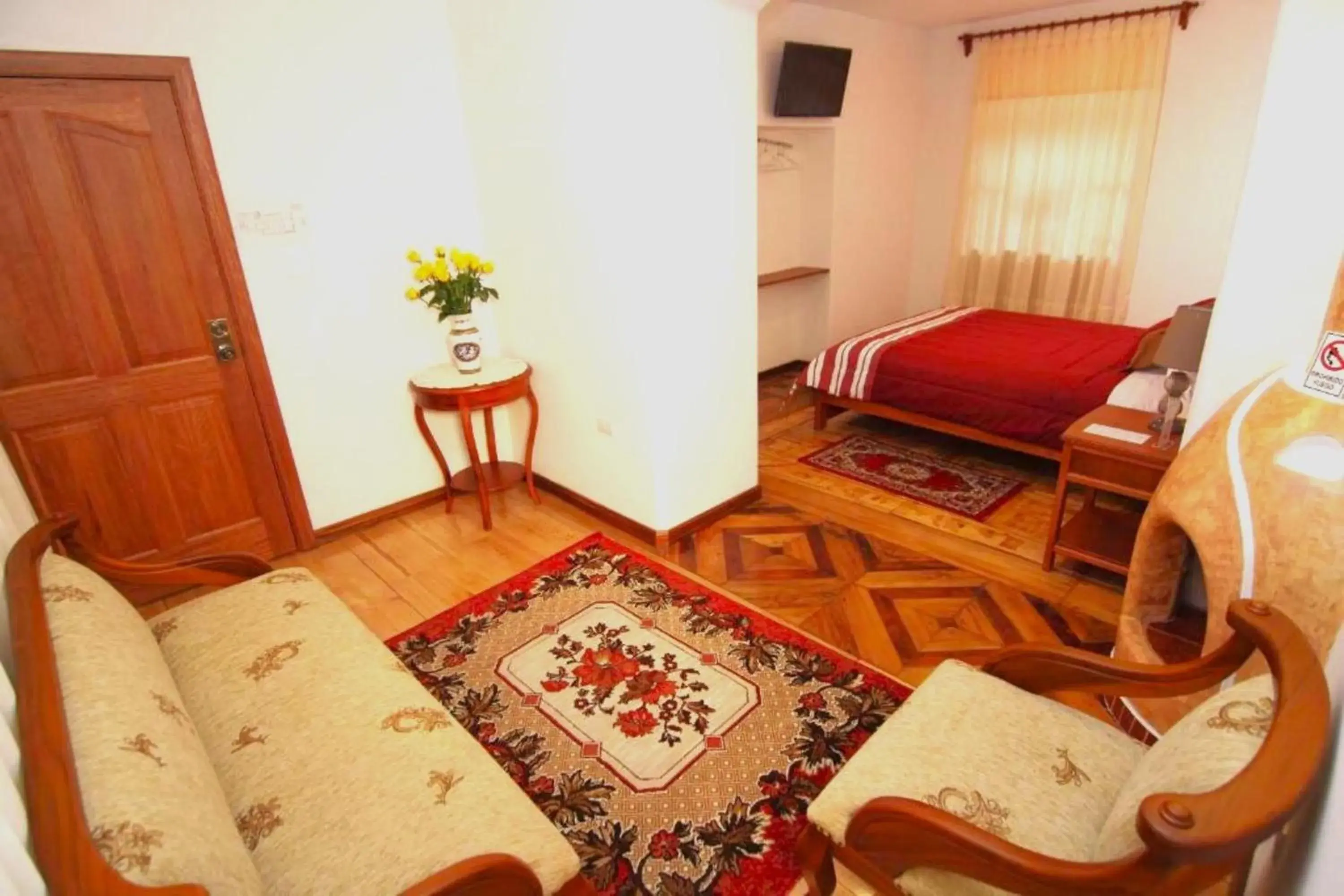 Deluxe Suite in Casa Hotel Las Plazas Deluxe Suite in Casa Hotel Las Plazas