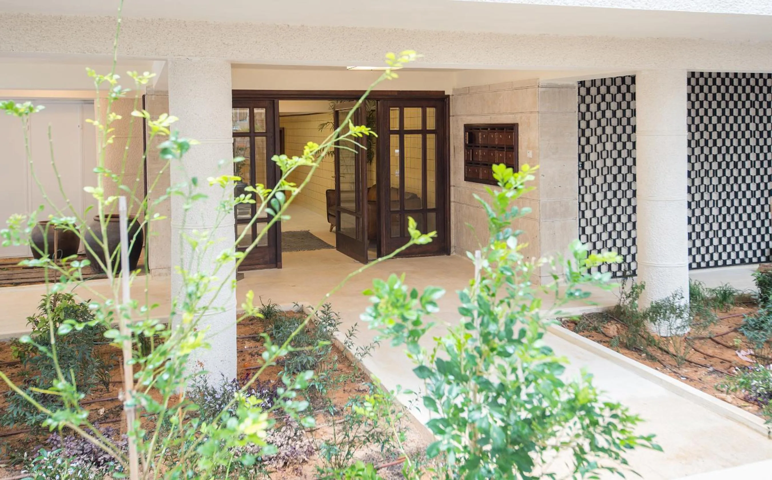 Patio in Reines5 TLV