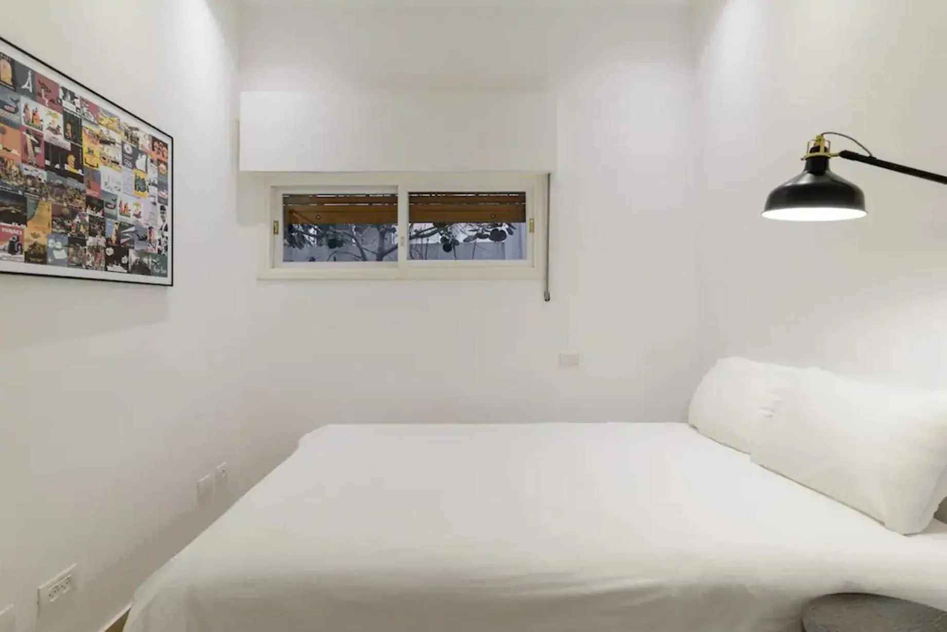 Bedroom in Reines5 TLV