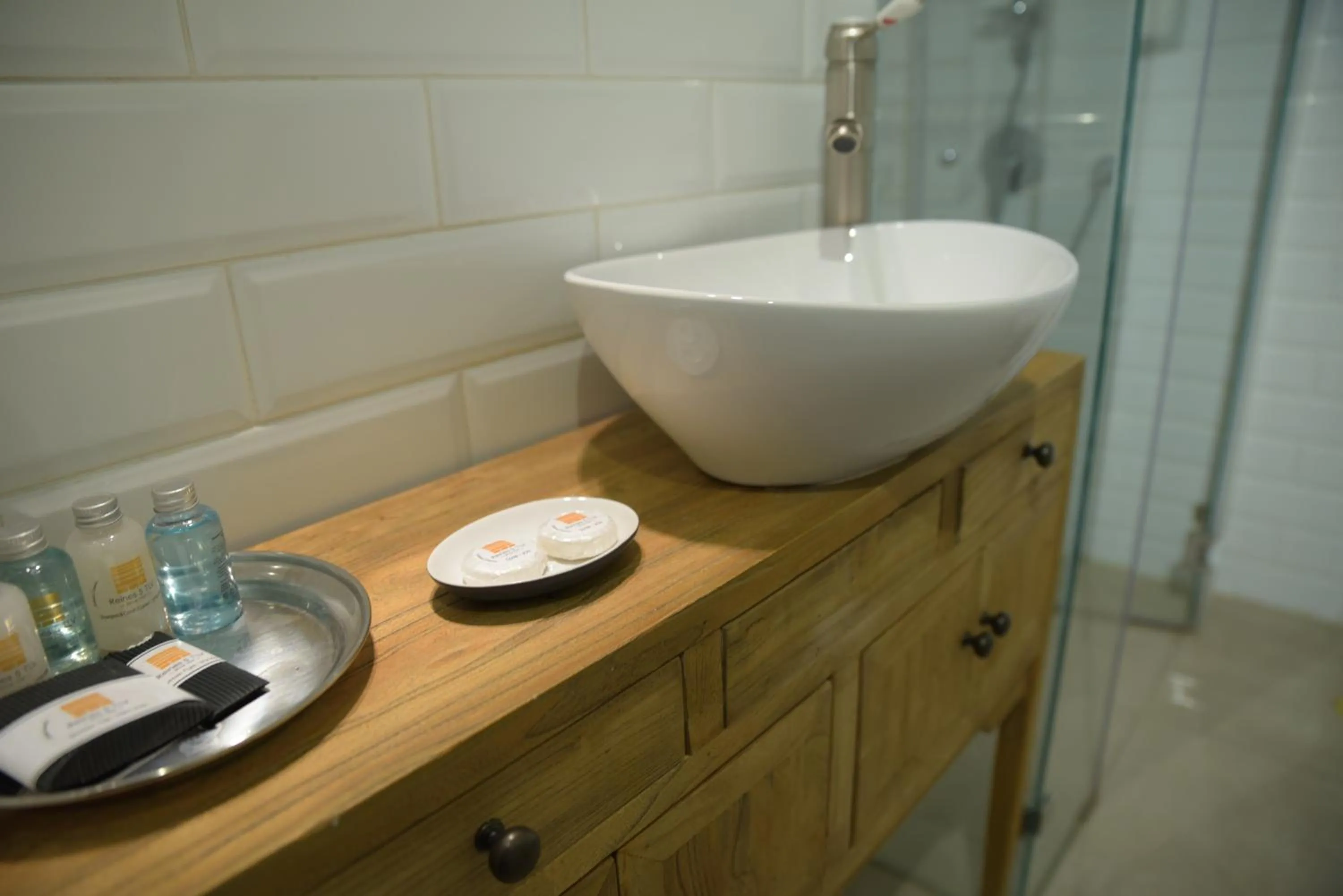 Bathroom in Reines5 TLV