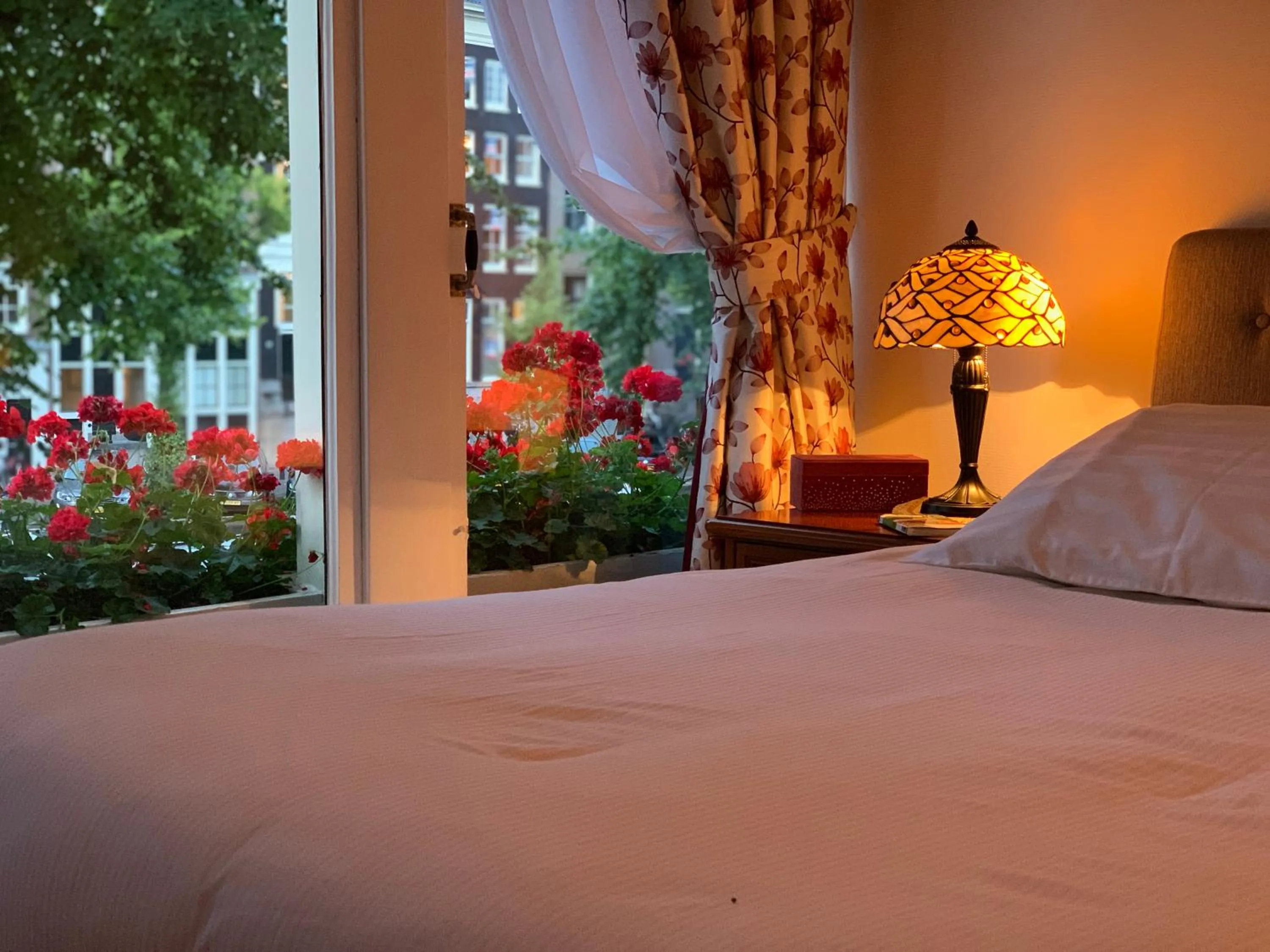 Bed in Keizershouse Amsterdam