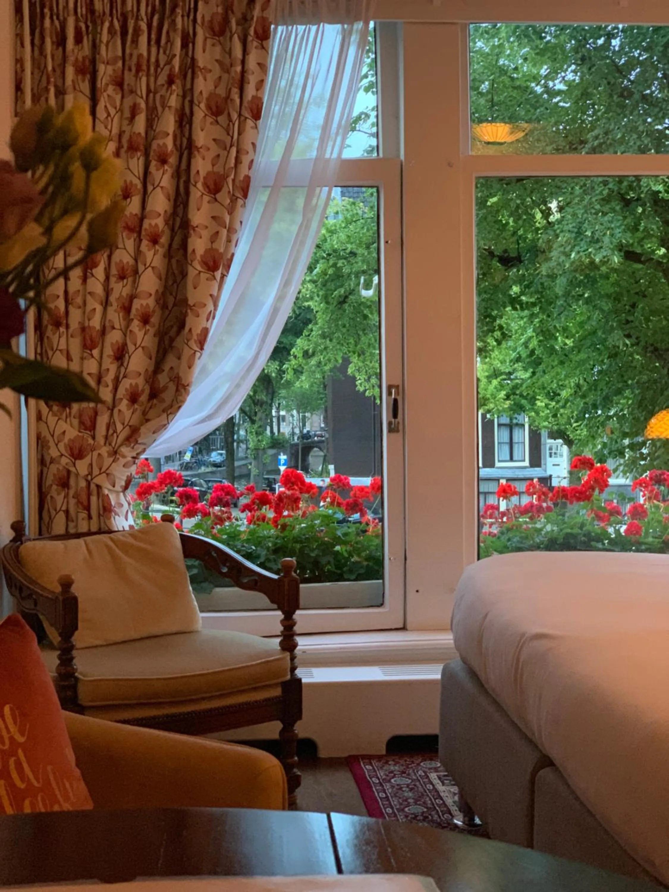 Bed in Keizershouse Amsterdam