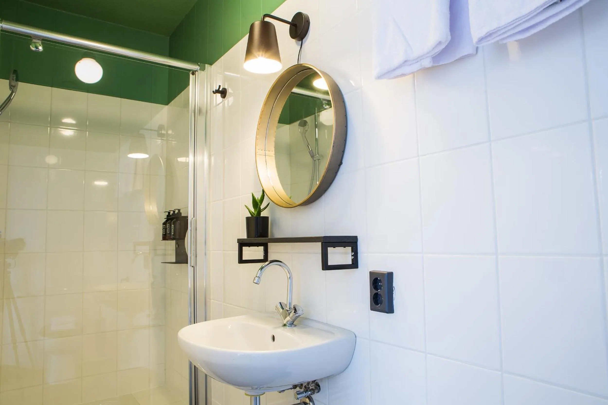 Bathroom in Little Duke Hotel