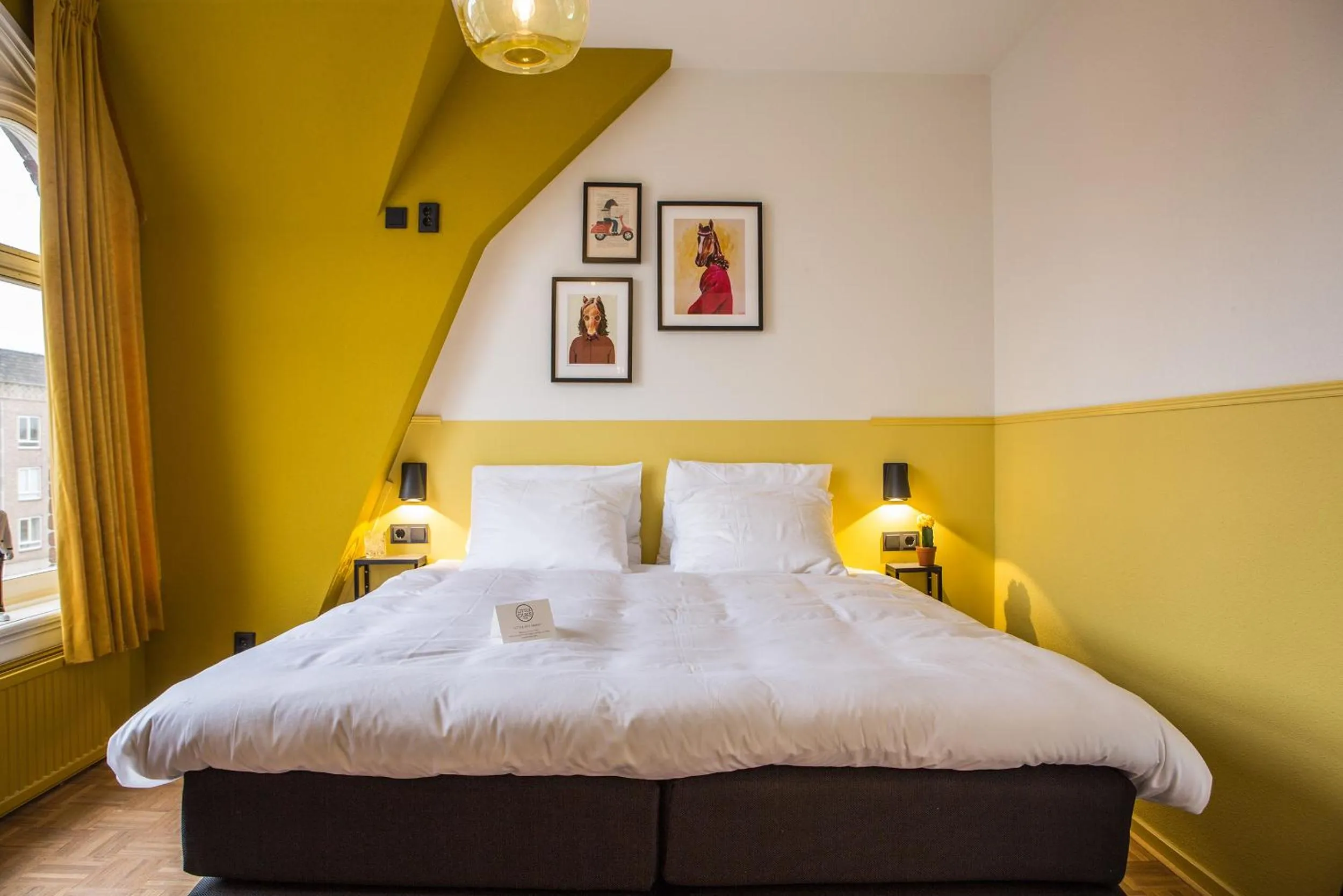 Photo of the whole room, Bed in Little Duke Hotel