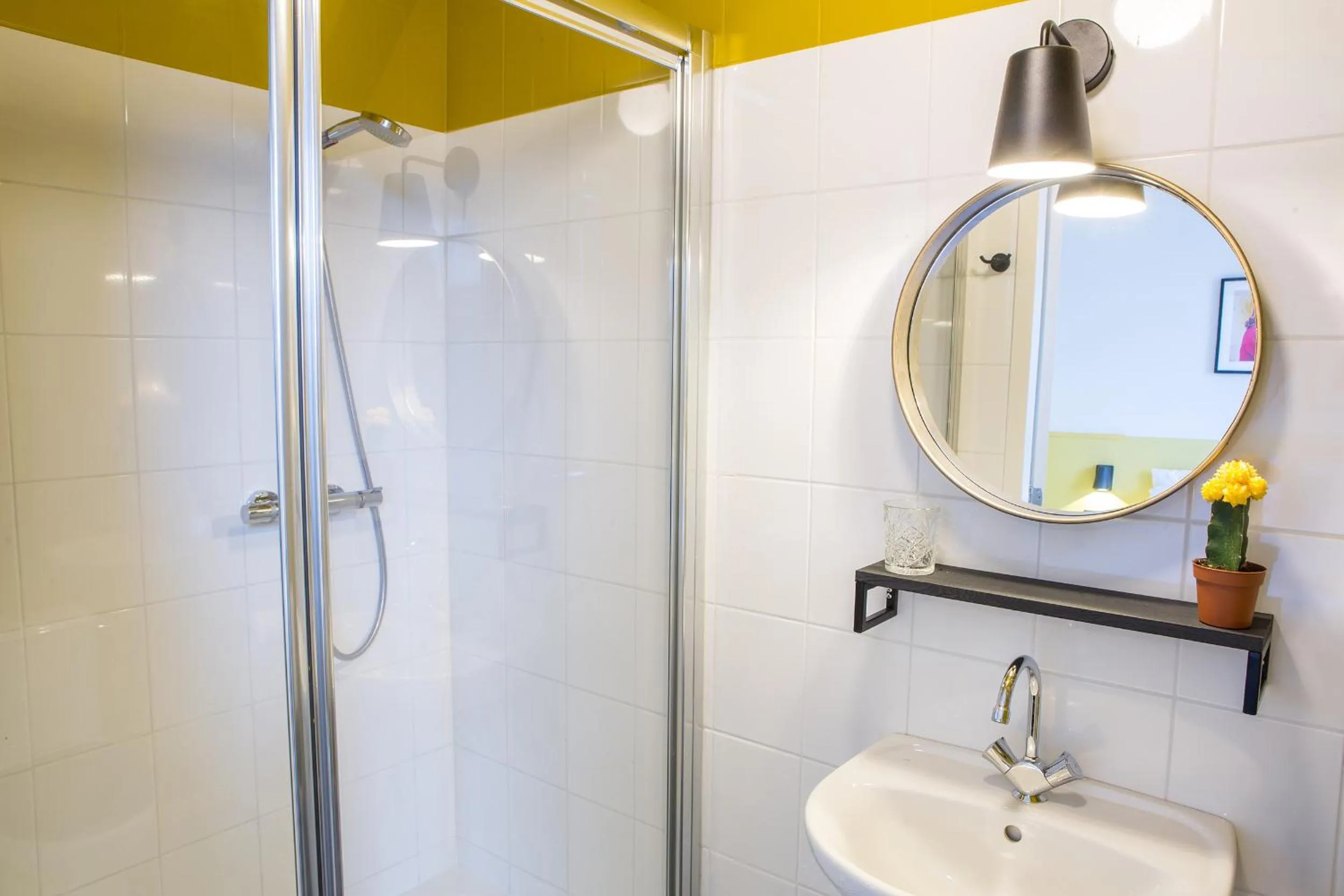 Bathroom in Little Duke Hotel