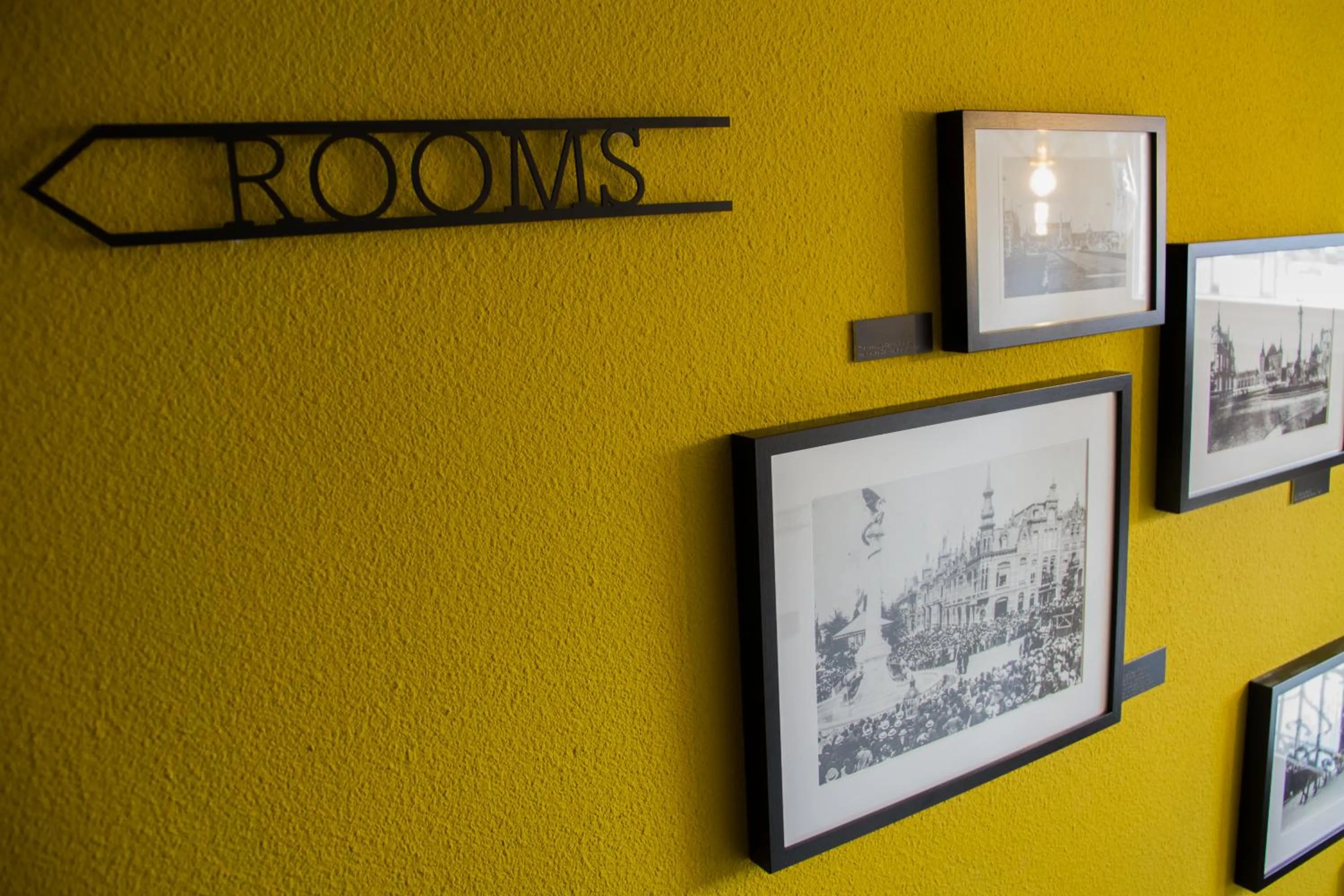 Decorative detail in Little Duke Hotel