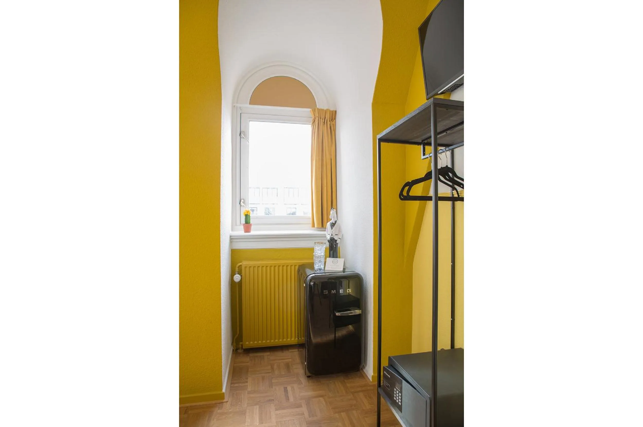 Decorative detail in Little Duke Hotel