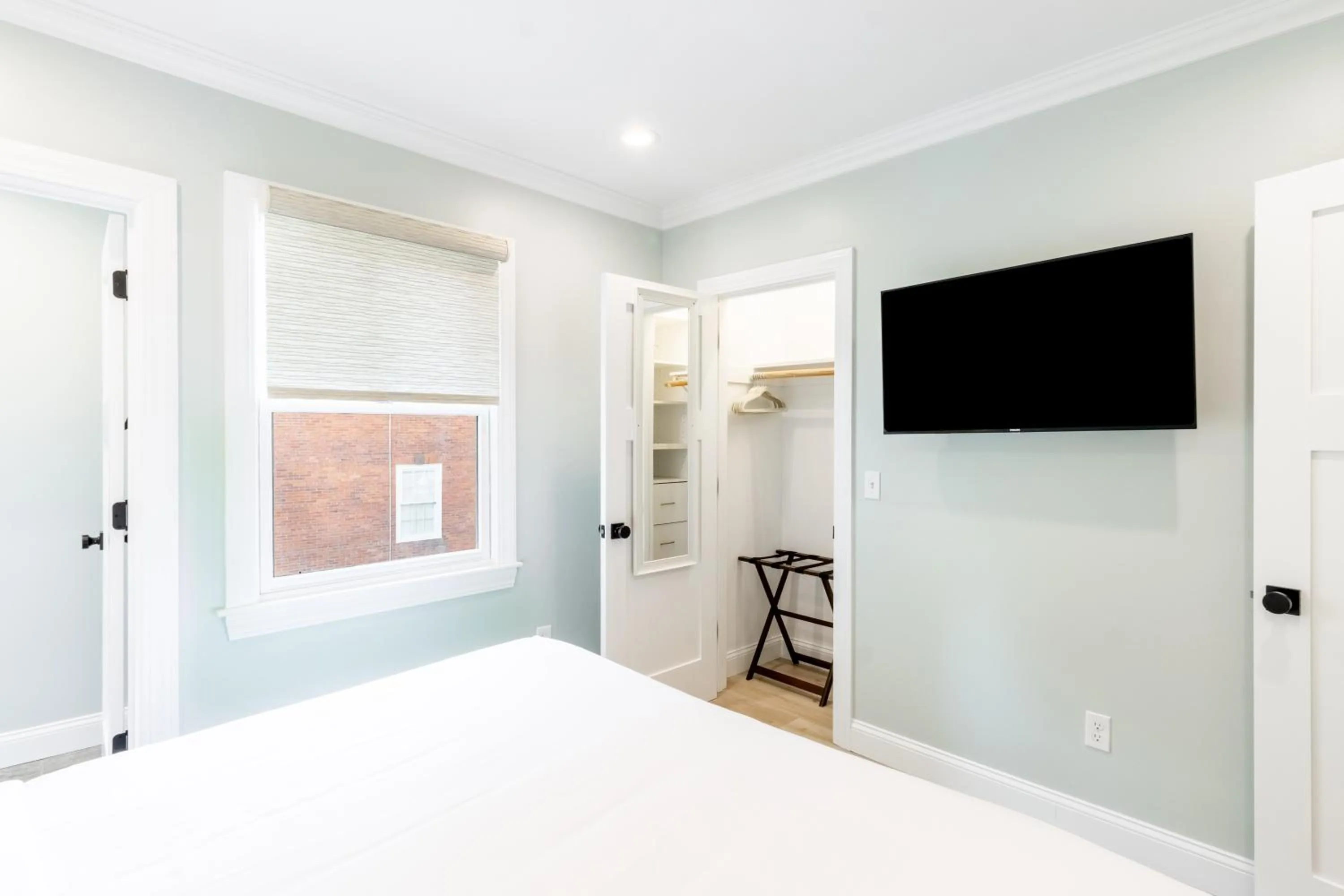 Bed in The Newport Lofts - 410 Thames Street