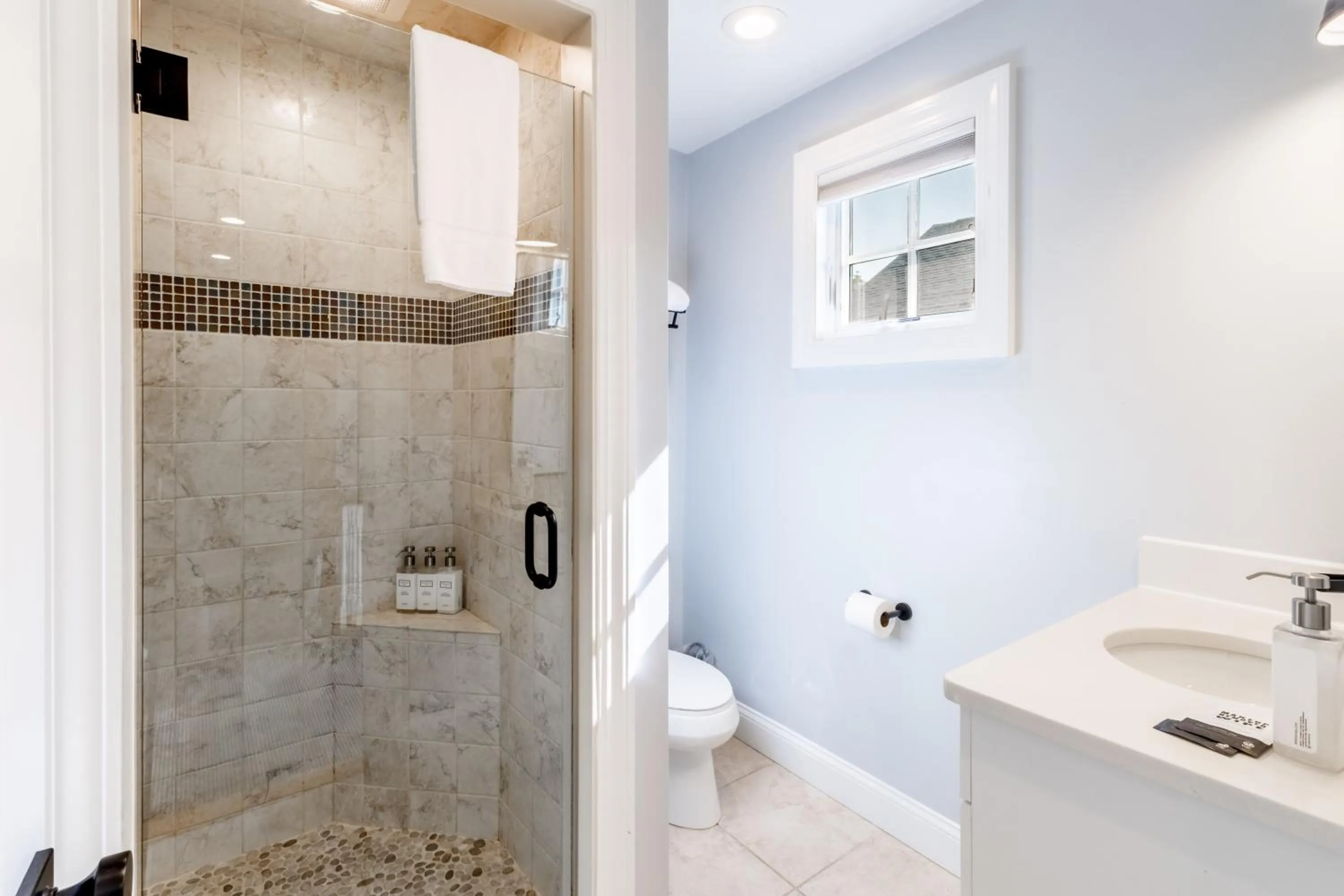 The Newport Lofts - 410 Thames Street