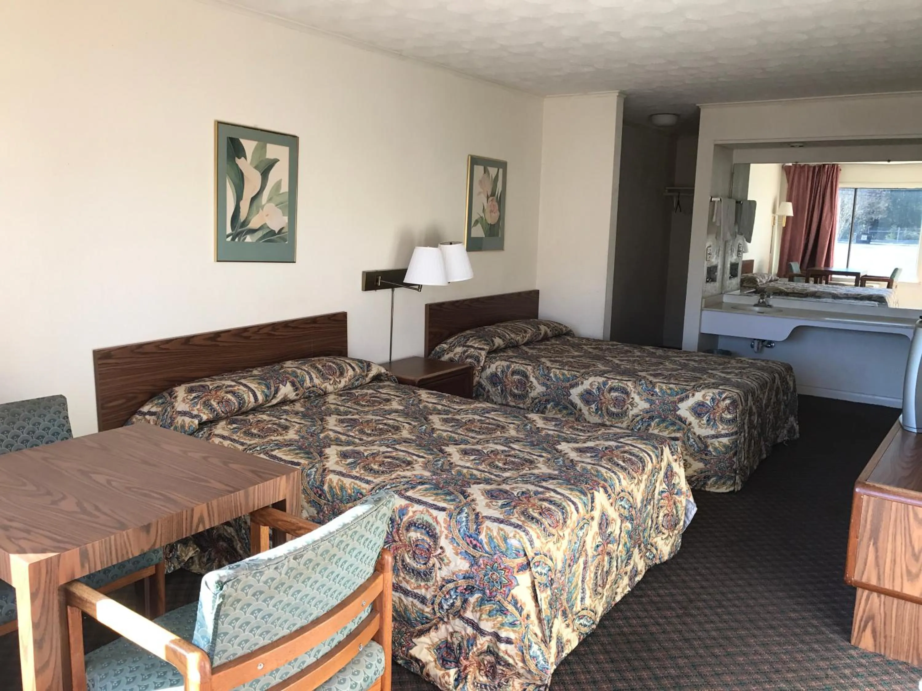 Bedroom in Flagship Inn