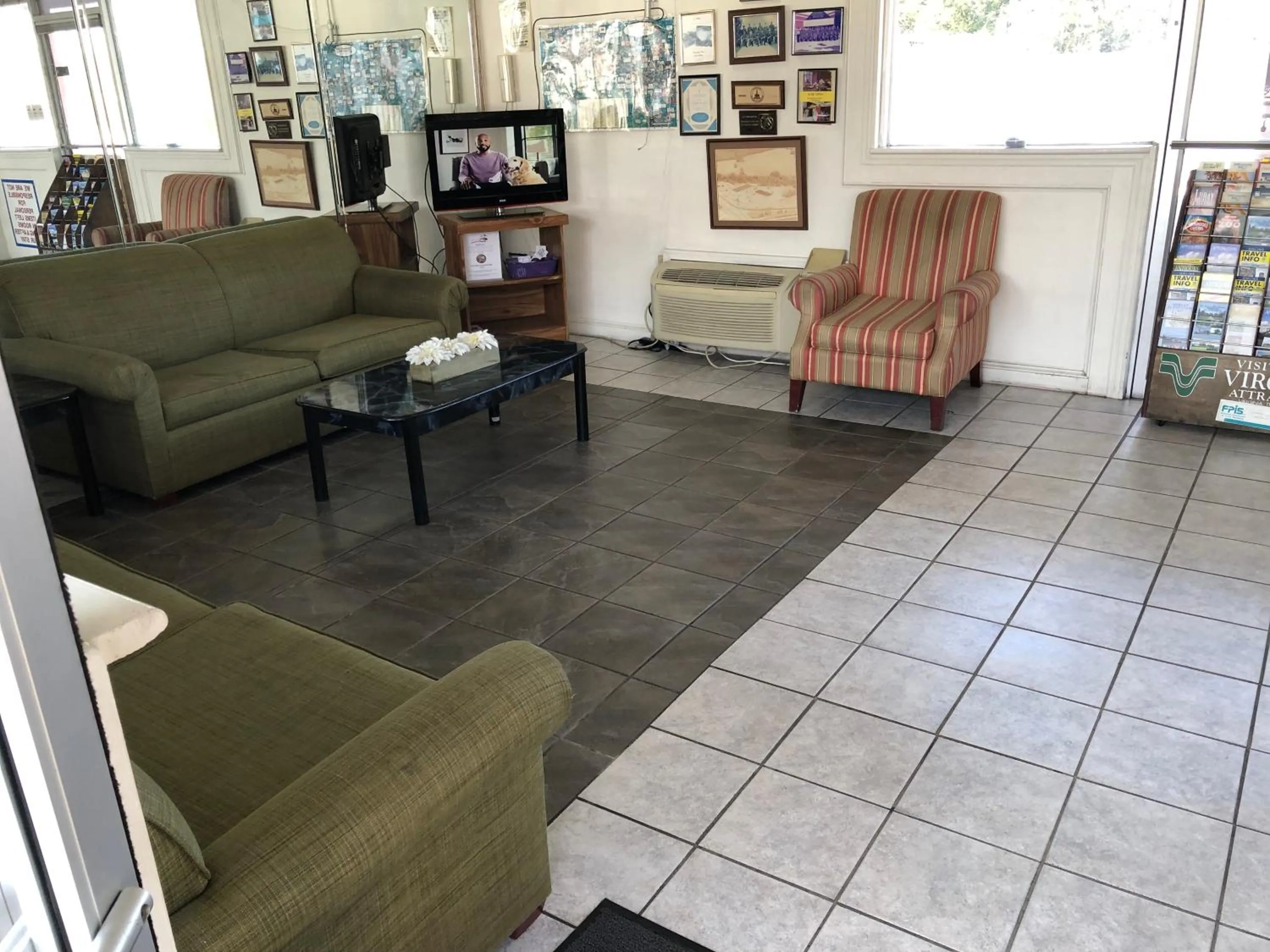 Lobby or reception in Flagship Inn