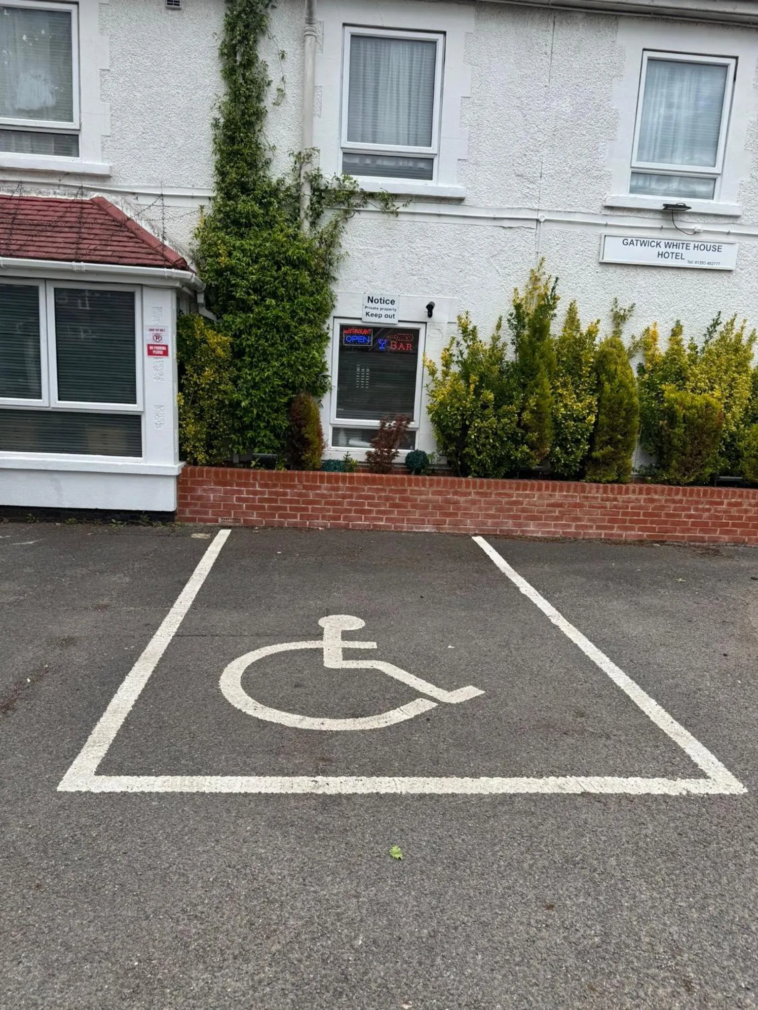 Parking in The Gatwick White House Hotel