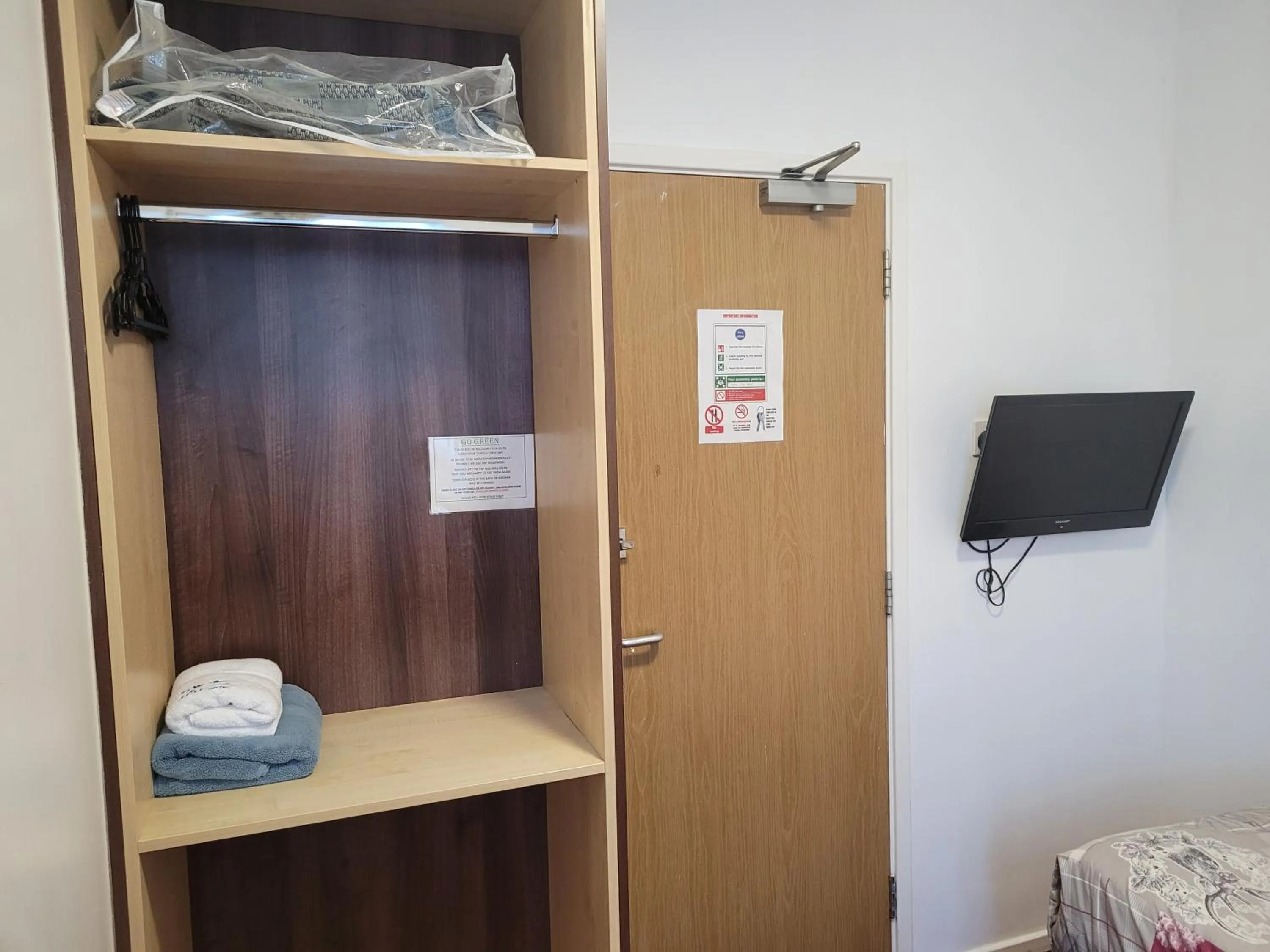 wardrobe in The Gatwick White House Hotel