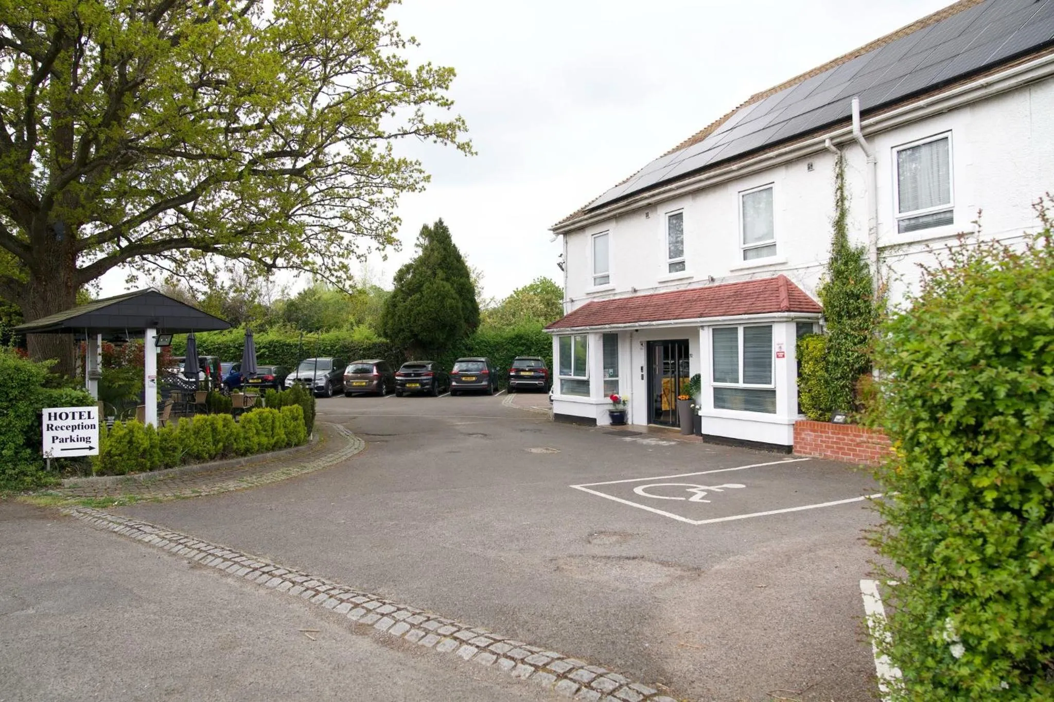 Garden view in The Gatwick White House Hotel