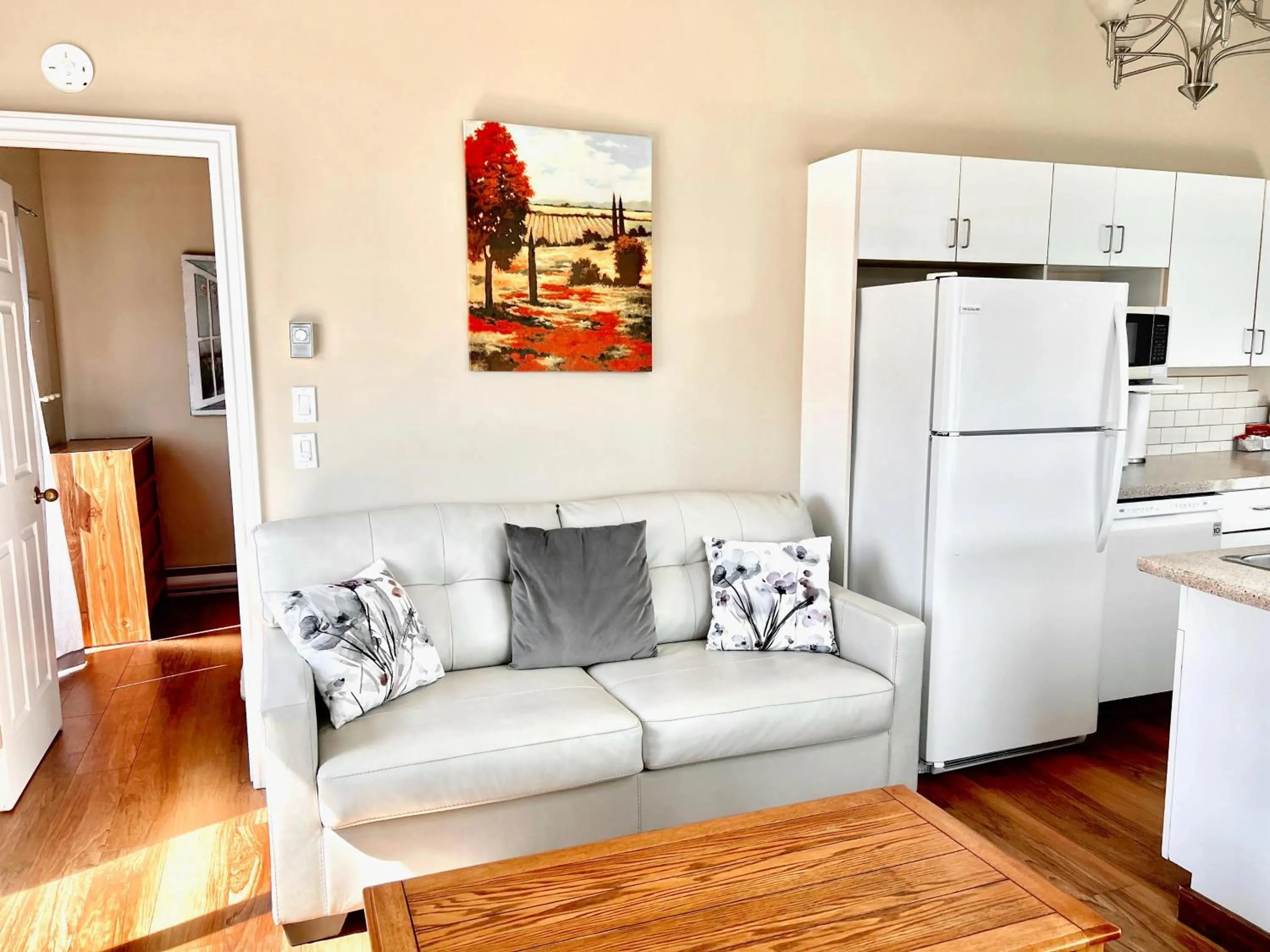 TV and multimedia in Peachland Beach Resort