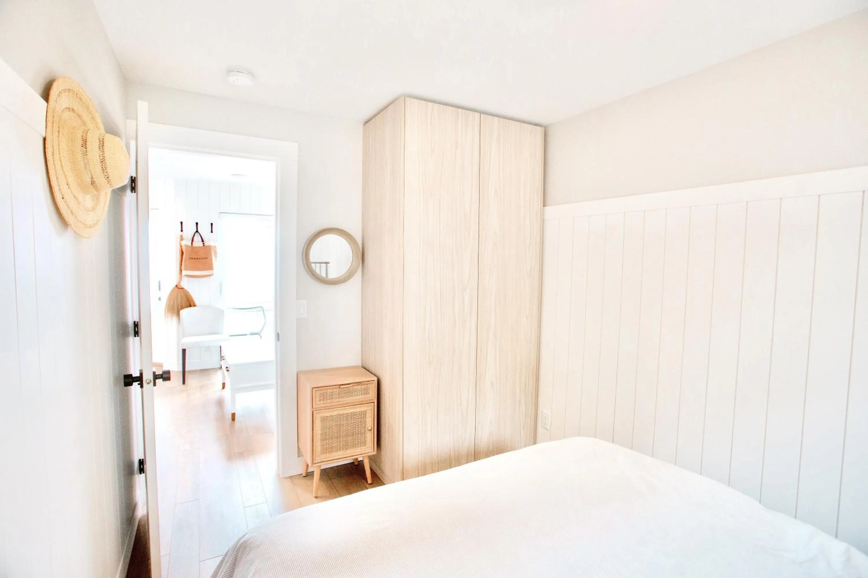 Bed in Peachland Beach Resort