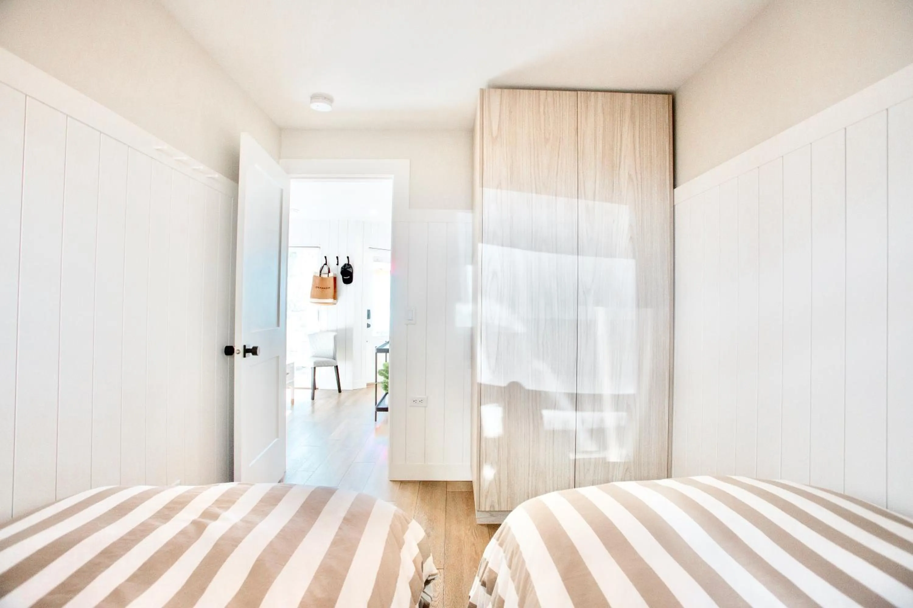 Bed in Peachland Beach Resort