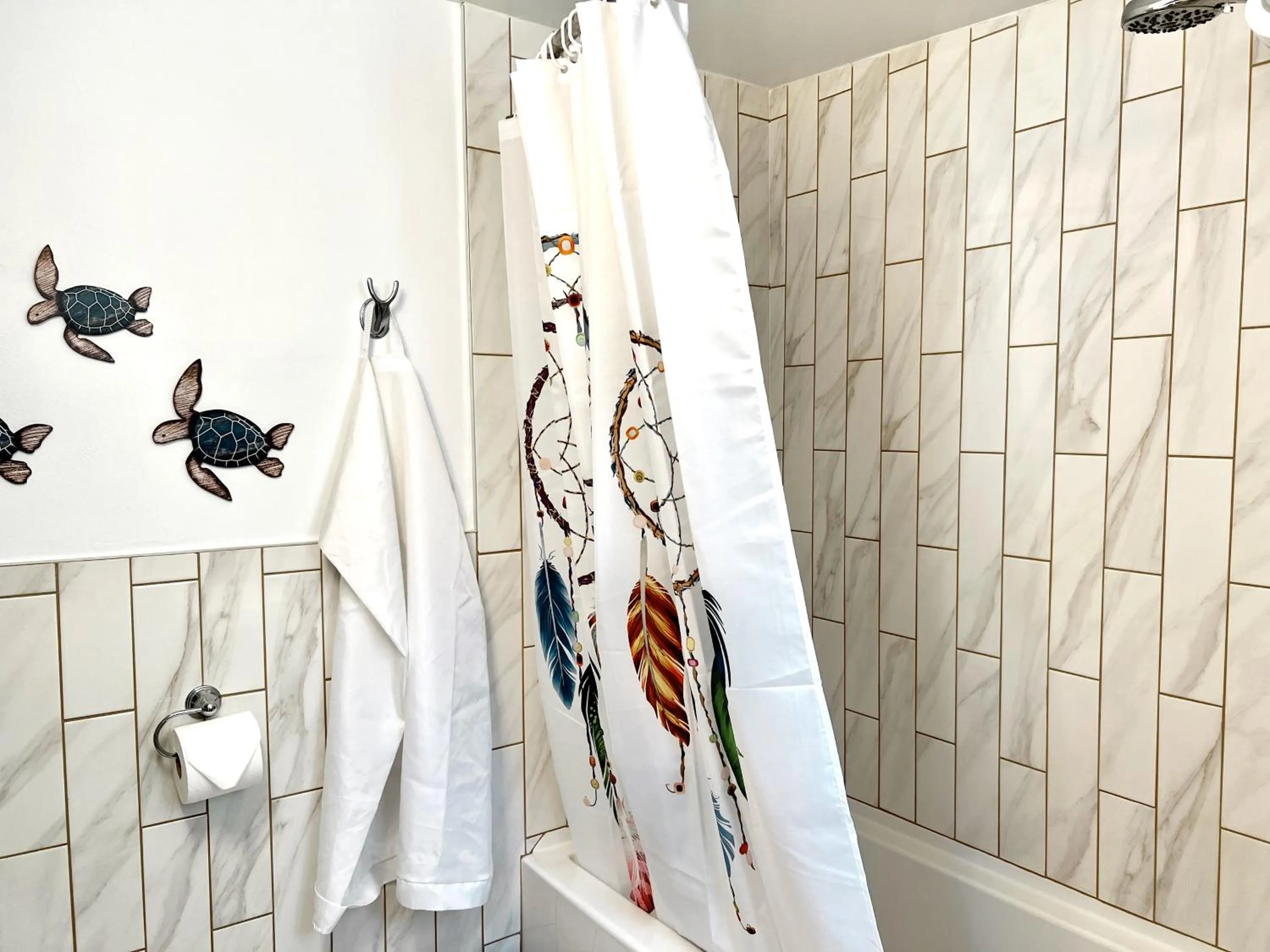 Bathroom in Peachland Beach Resort