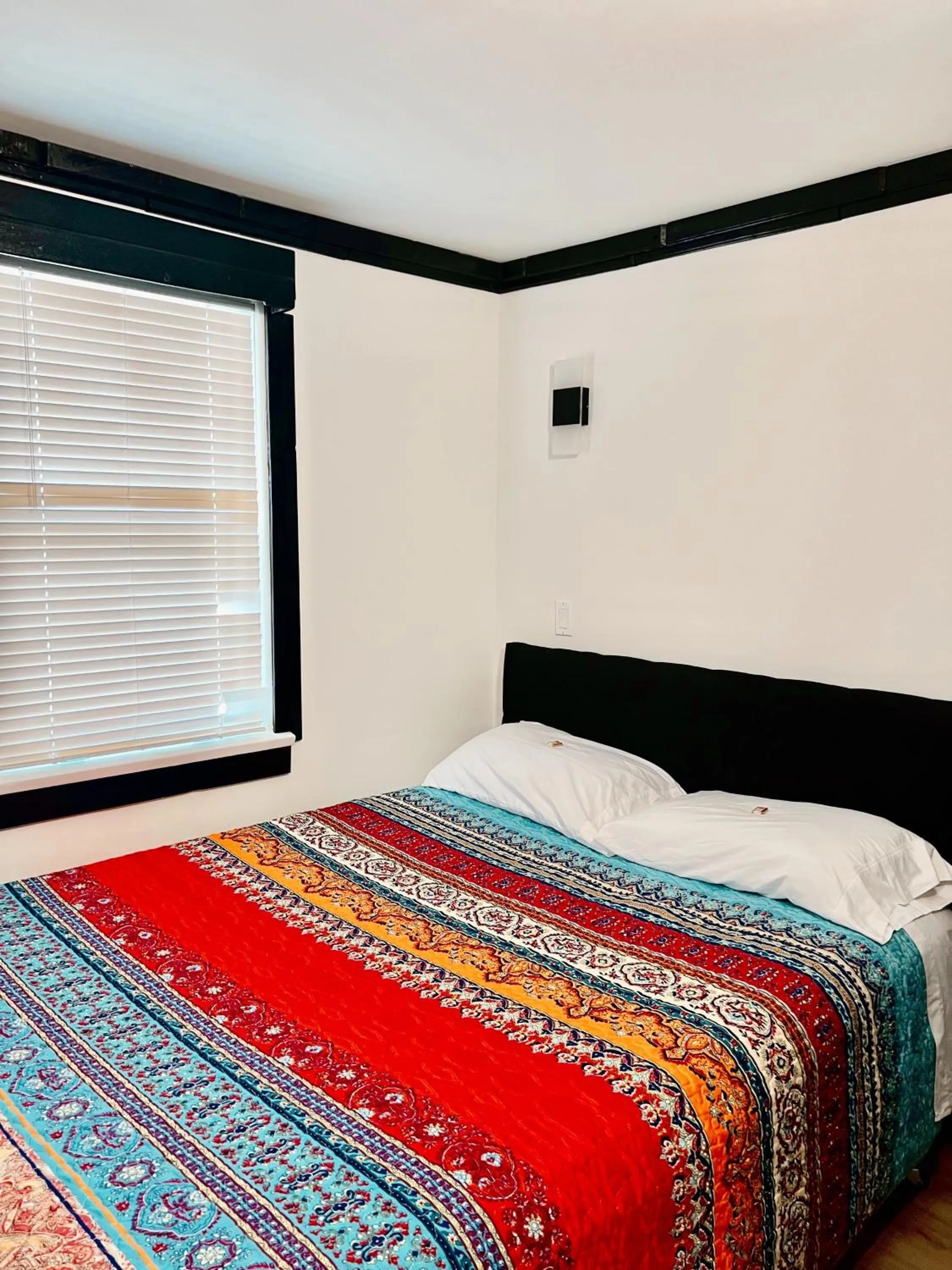 Bed in Peachland Beach Resort