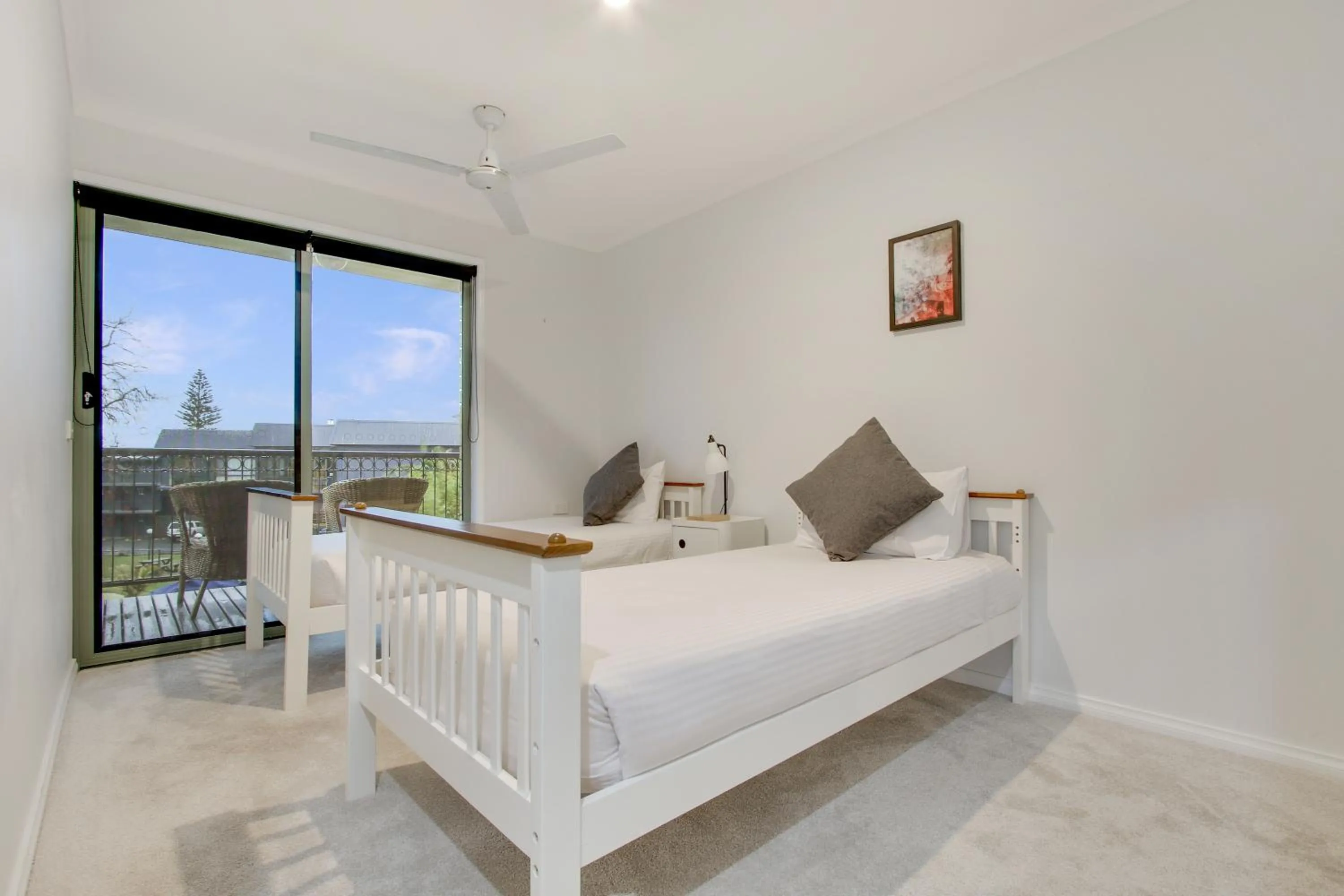 Bedroom, Bed in North Pier Hotel