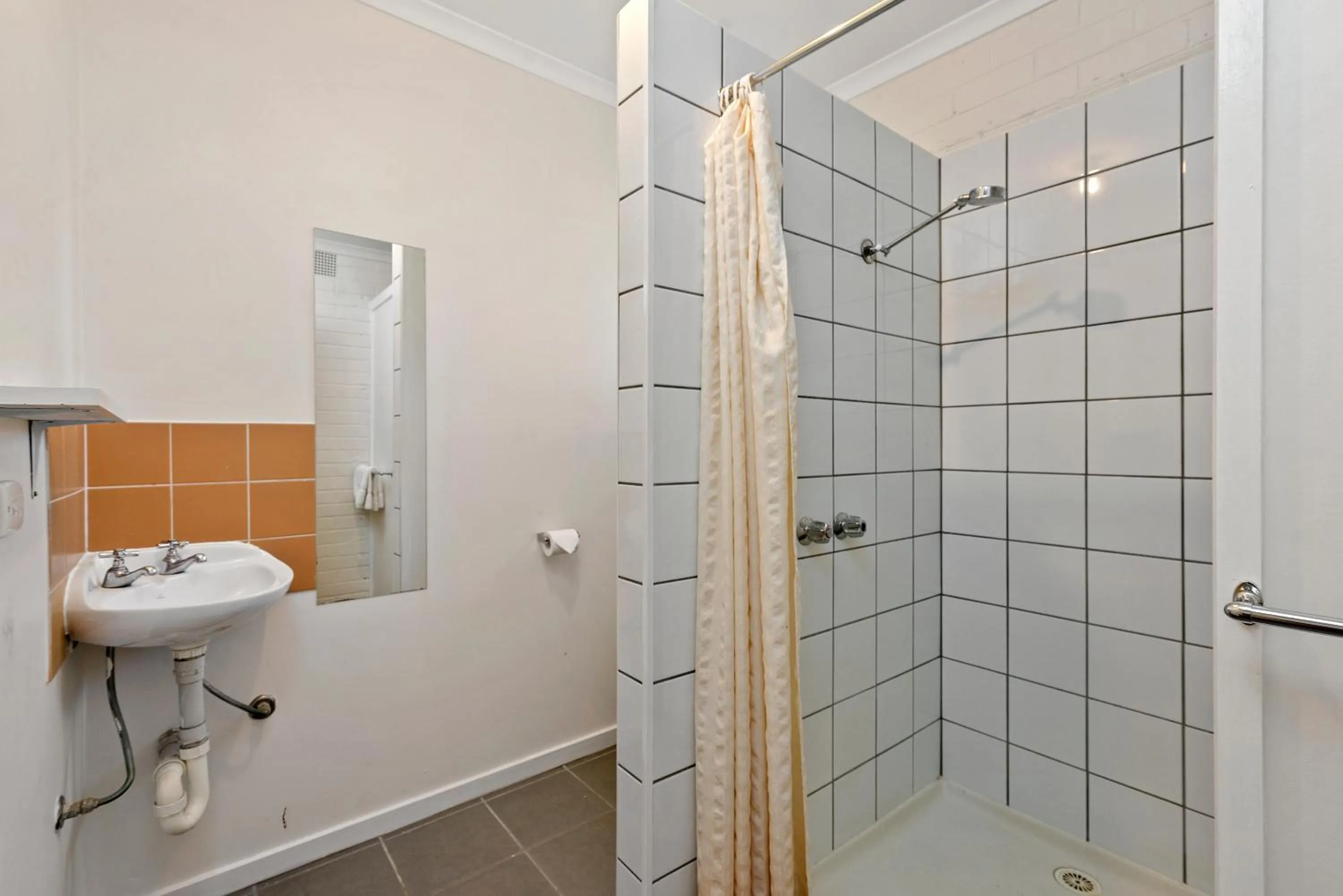 Bathroom in North Pier Hotel